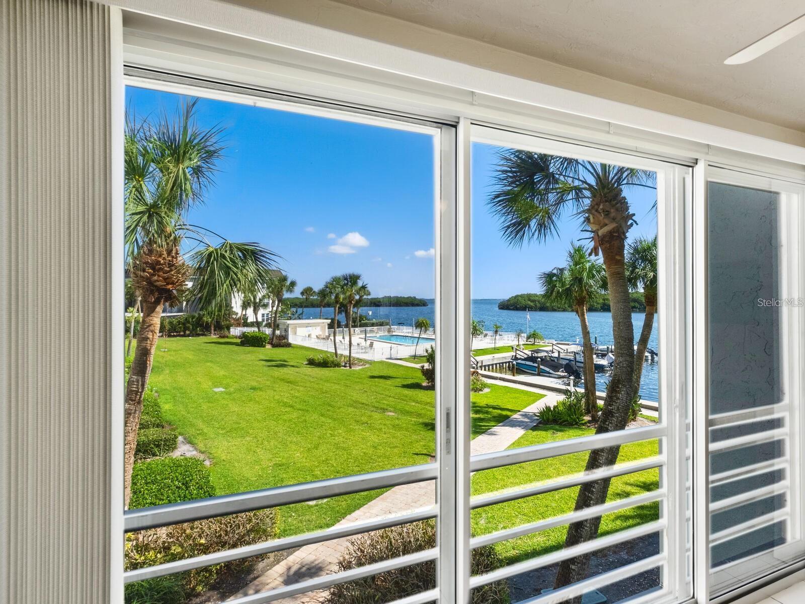 600 SUTTON PL #201, LONGBOAT KEY, FL