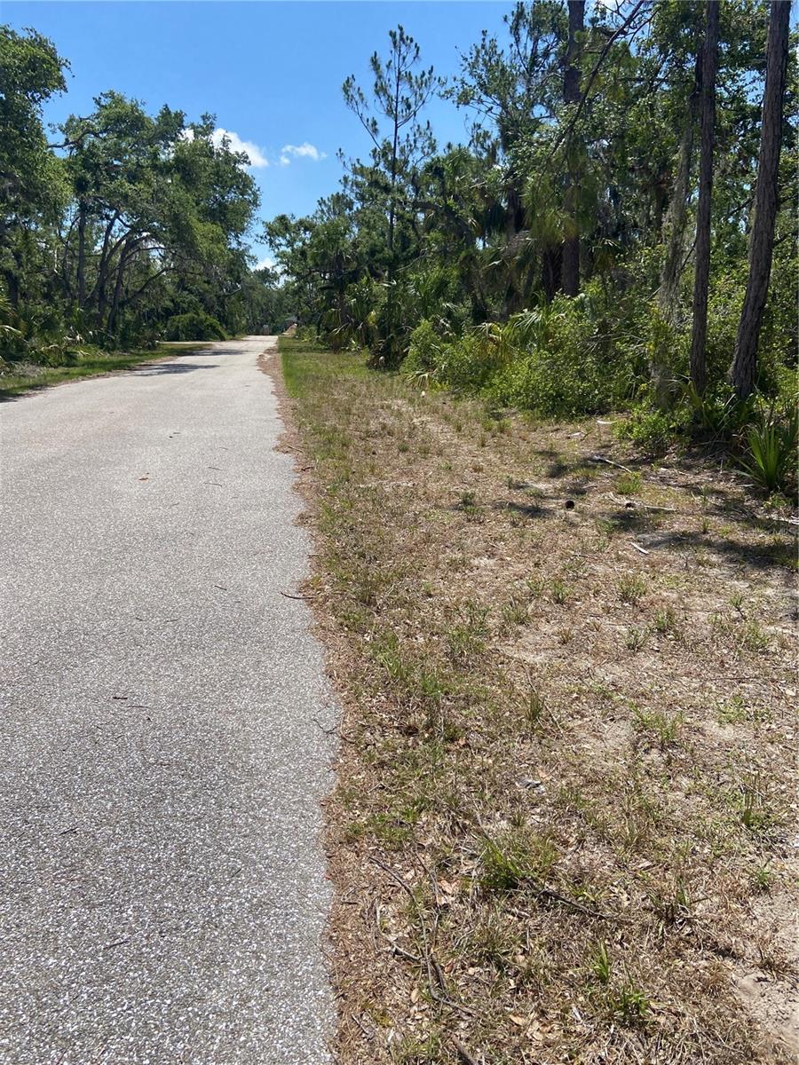 17123 HEMLOCK AVE, PORT CHARLOTTE, FL — photo 4