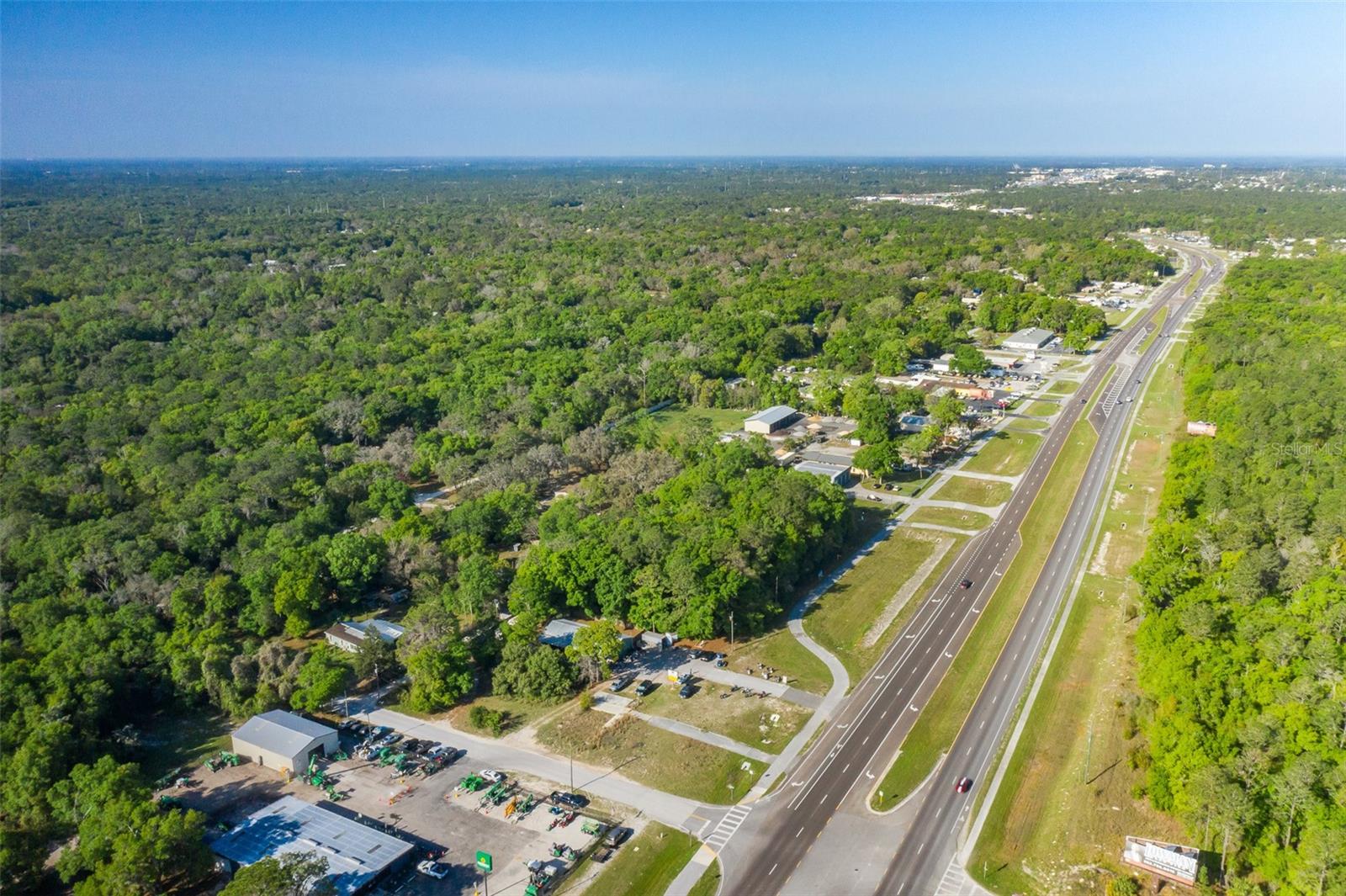 17022 CORTEZ BLVD, BROOKSVILLE, FL — photo 5