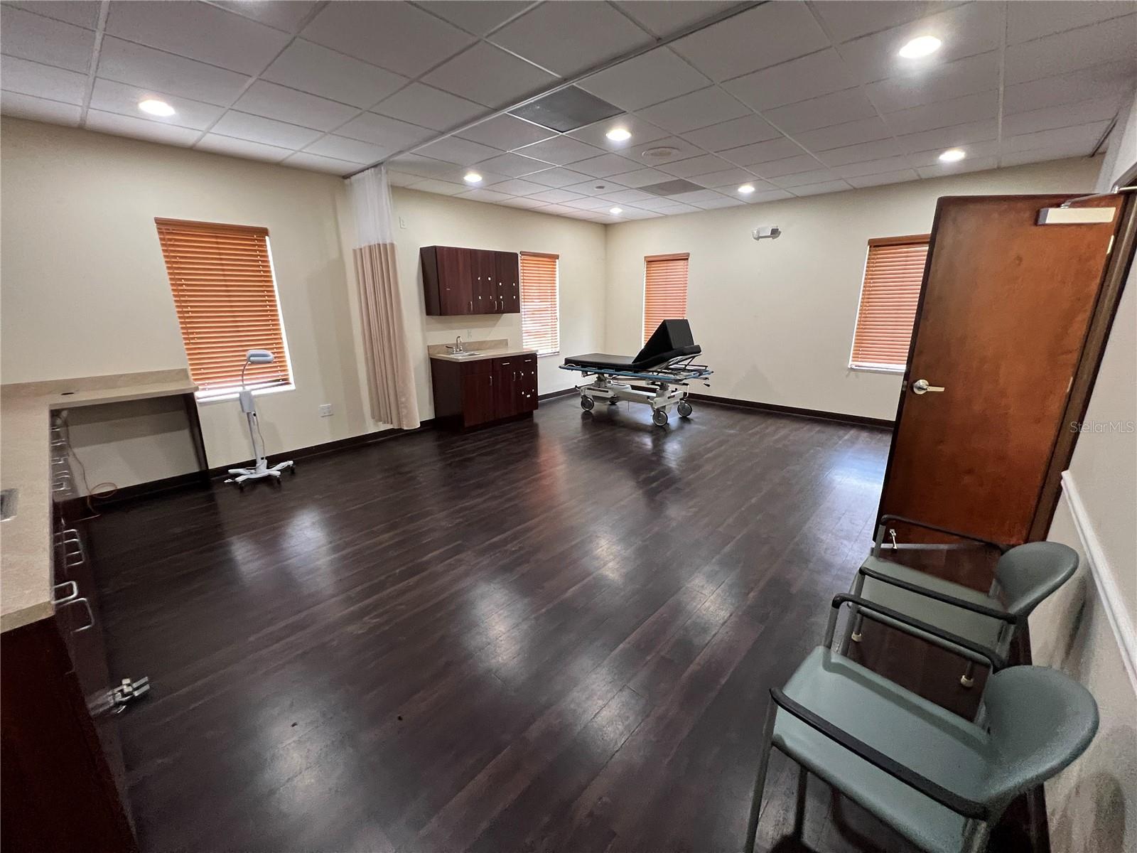 533 MEDICAL OAKS AVE #3, BRANDON, FL — photo 17