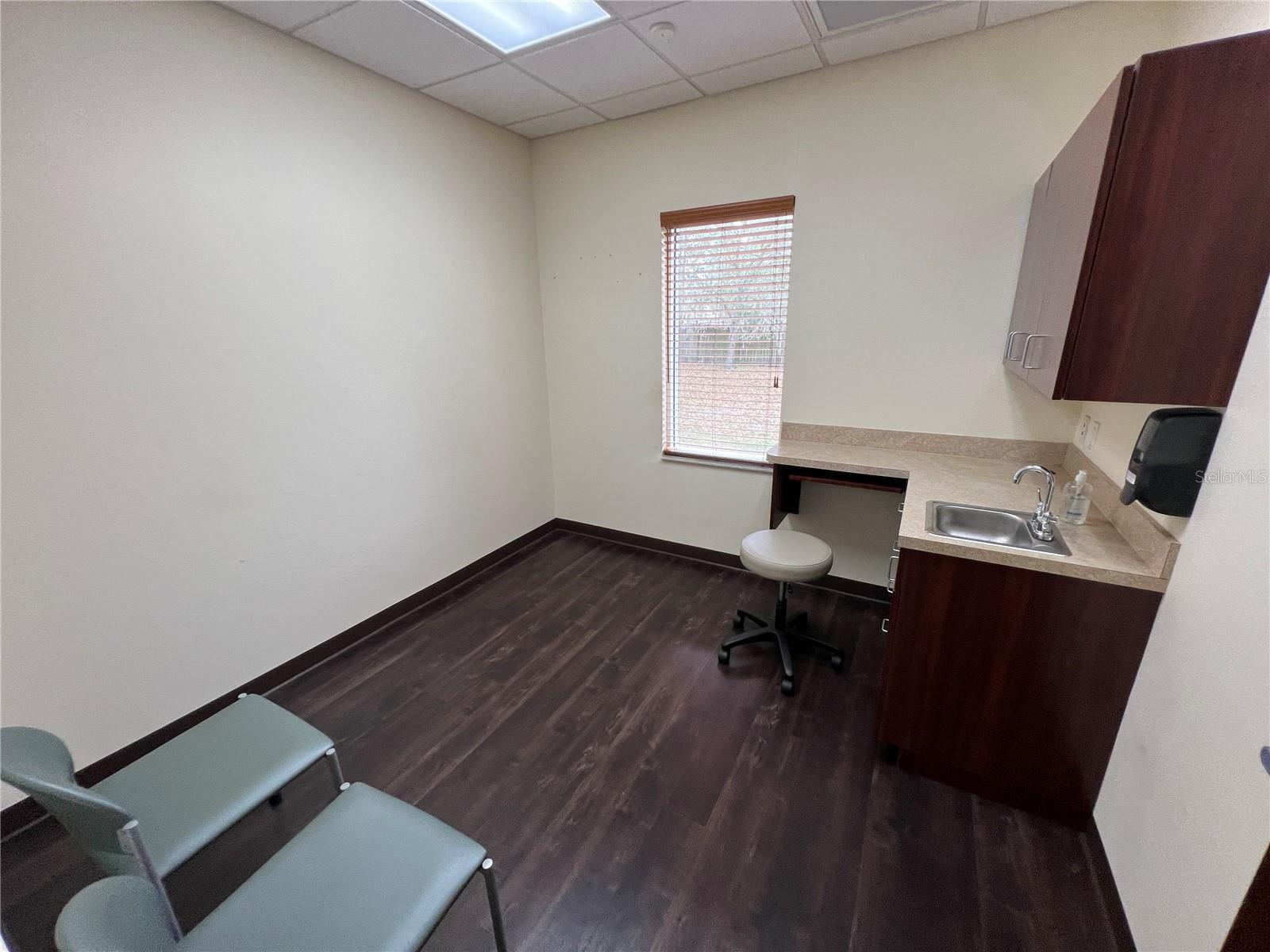 533 MEDICAL OAKS AVE #3, BRANDON, FL — photo 28