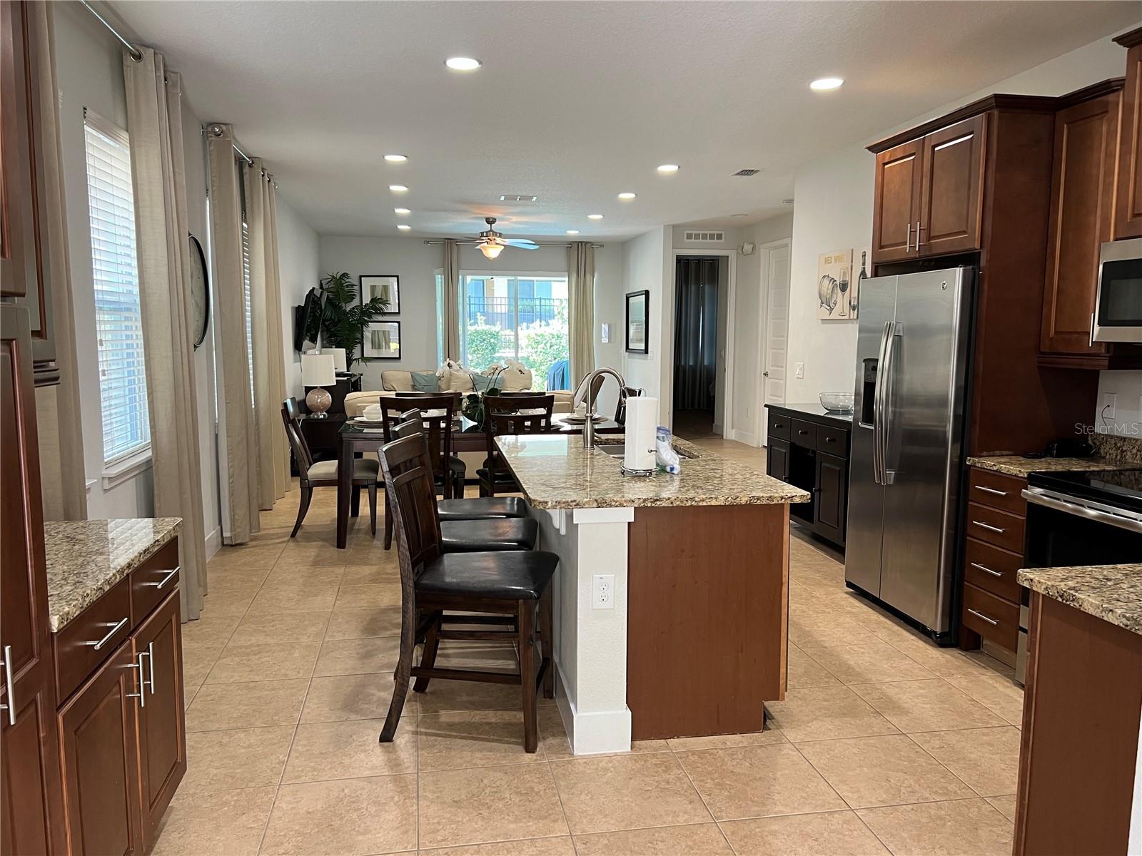 370 LASSO DR, KISSIMMEE, FL — photo 24