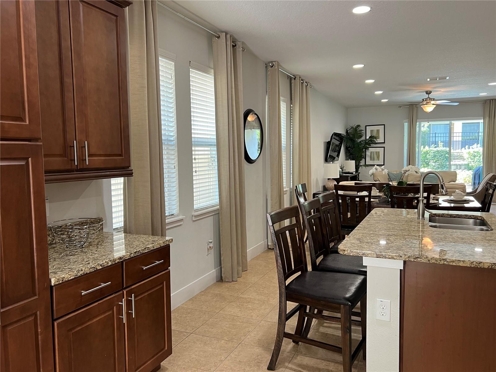 370 LASSO DR, KISSIMMEE, FL — photo 36