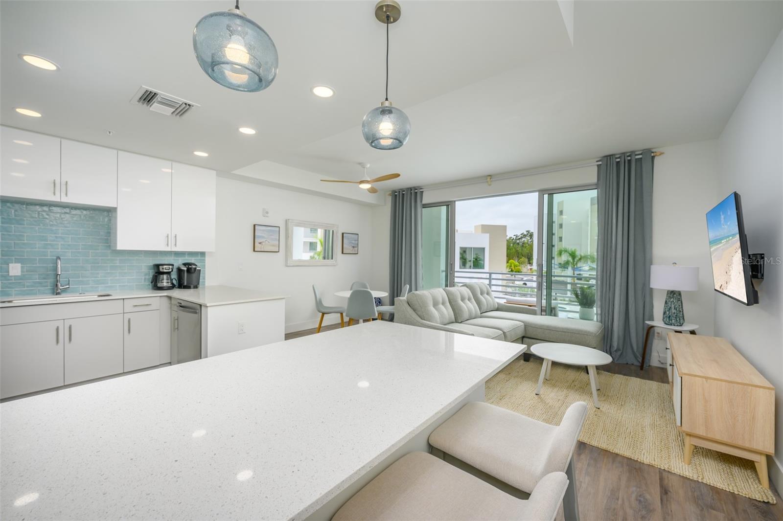 1703 N TAMIAMI TRL #207, SARASOTA, FL — photo 5