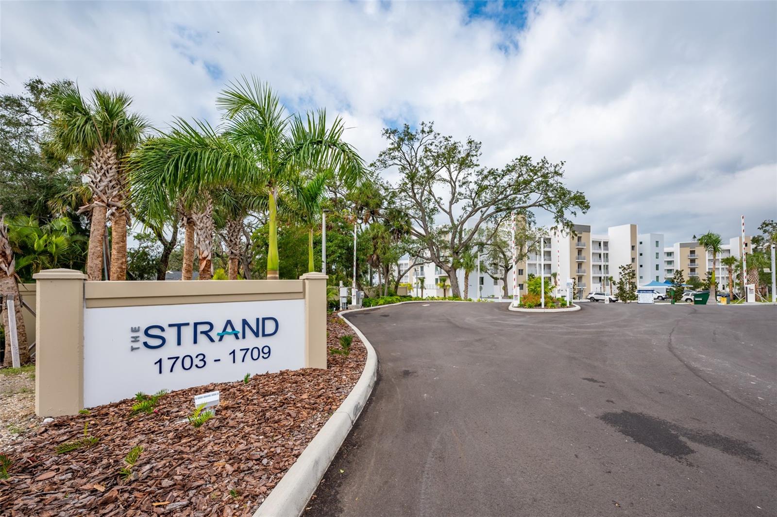 1703 N TAMIAMI TRL #207, SARASOTA, FL — photo 37