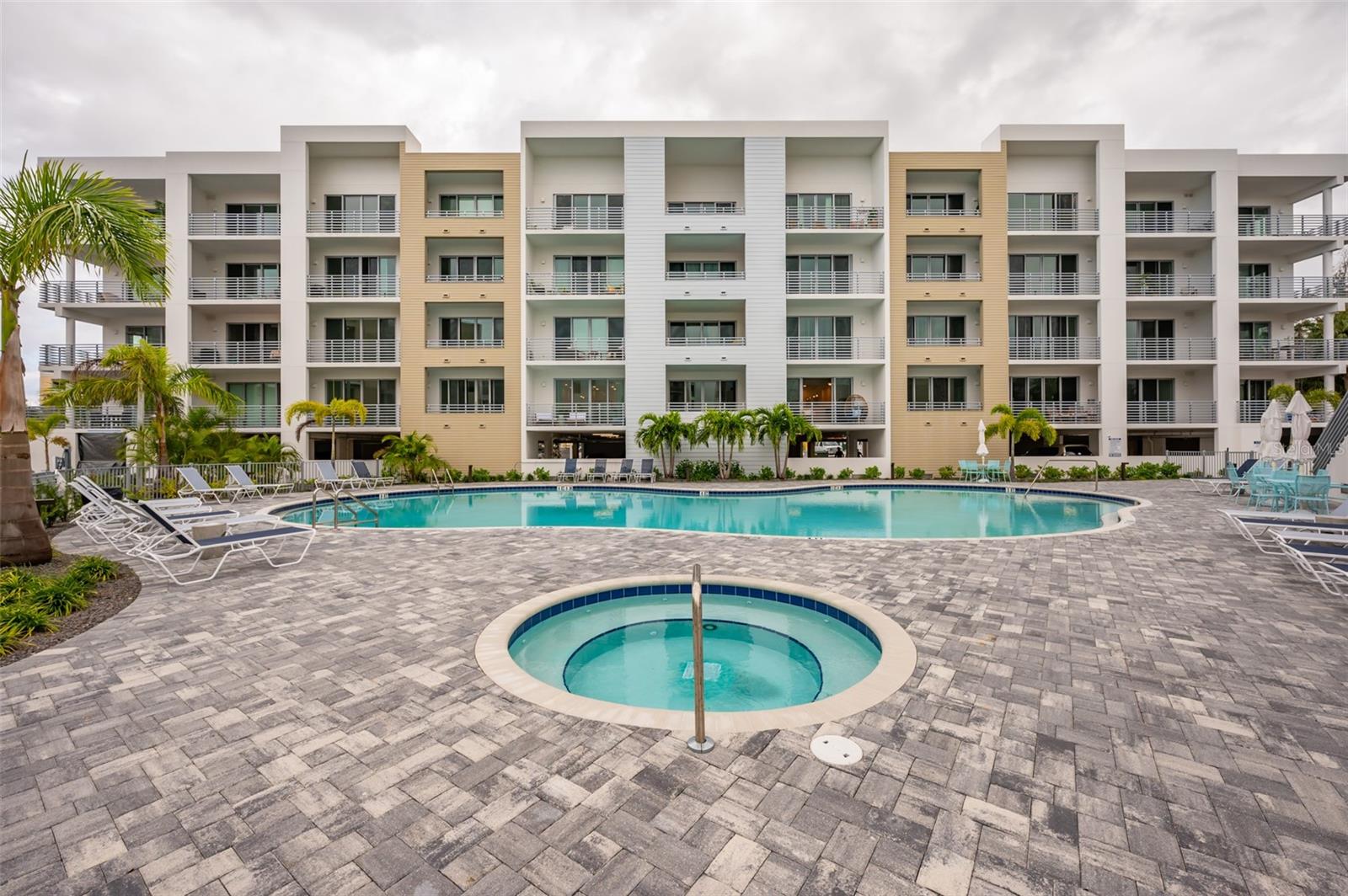 1703 N TAMIAMI TRL #205, SARASOTA, FL — photo 39