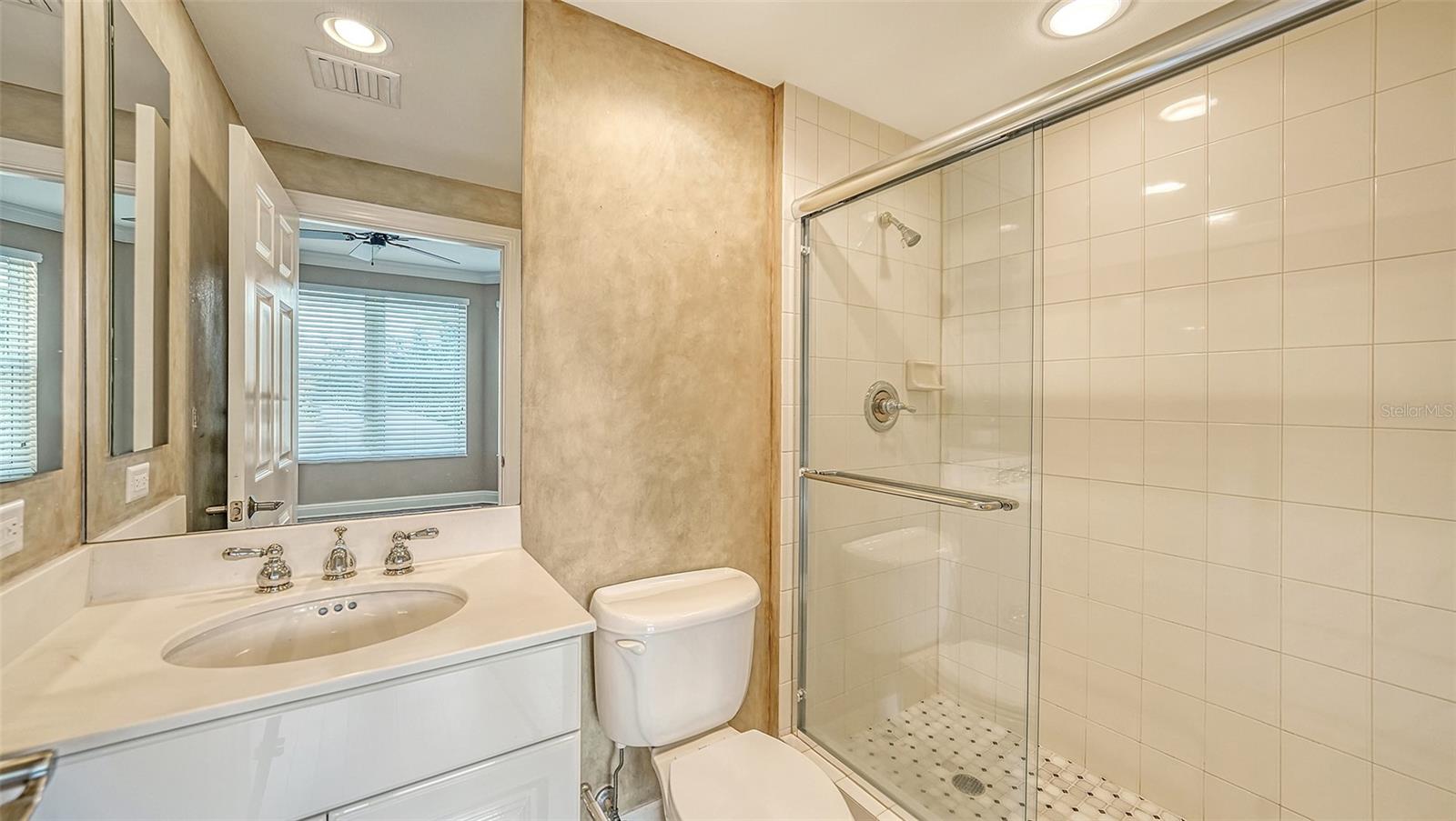 401 N POINT RD #301, OSPREY, FL — photo 34