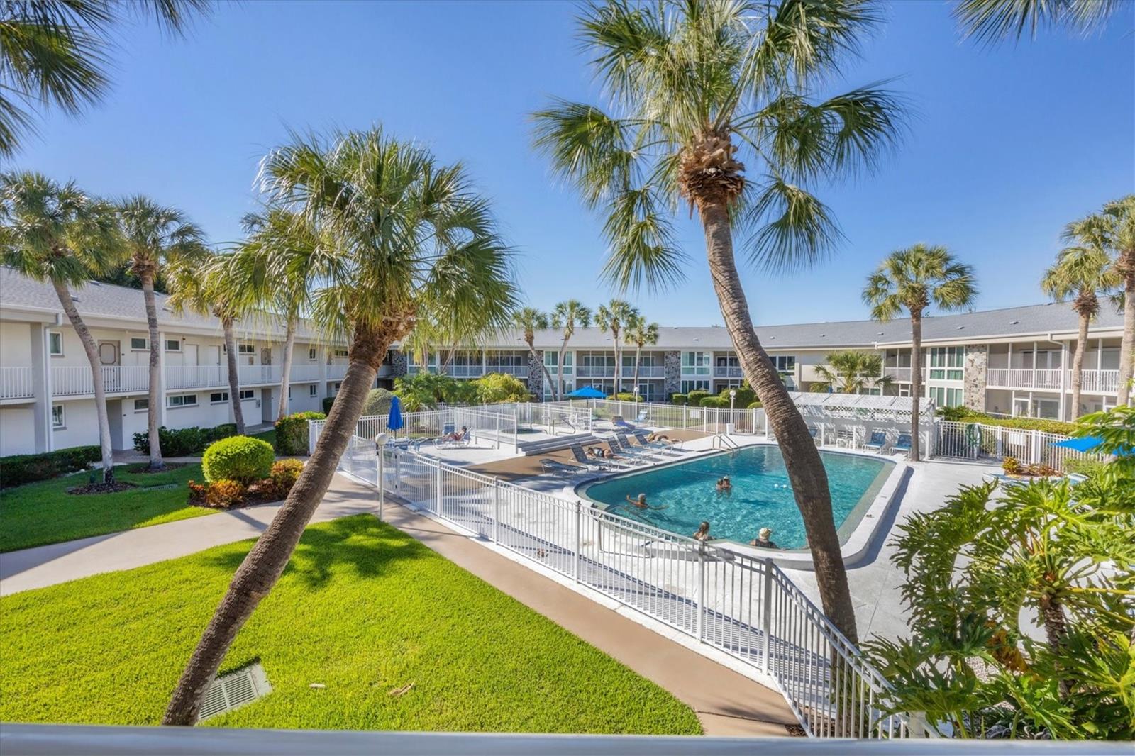 500 S WASHINGTON DR #5B, SARASOTA, FL — photo 27