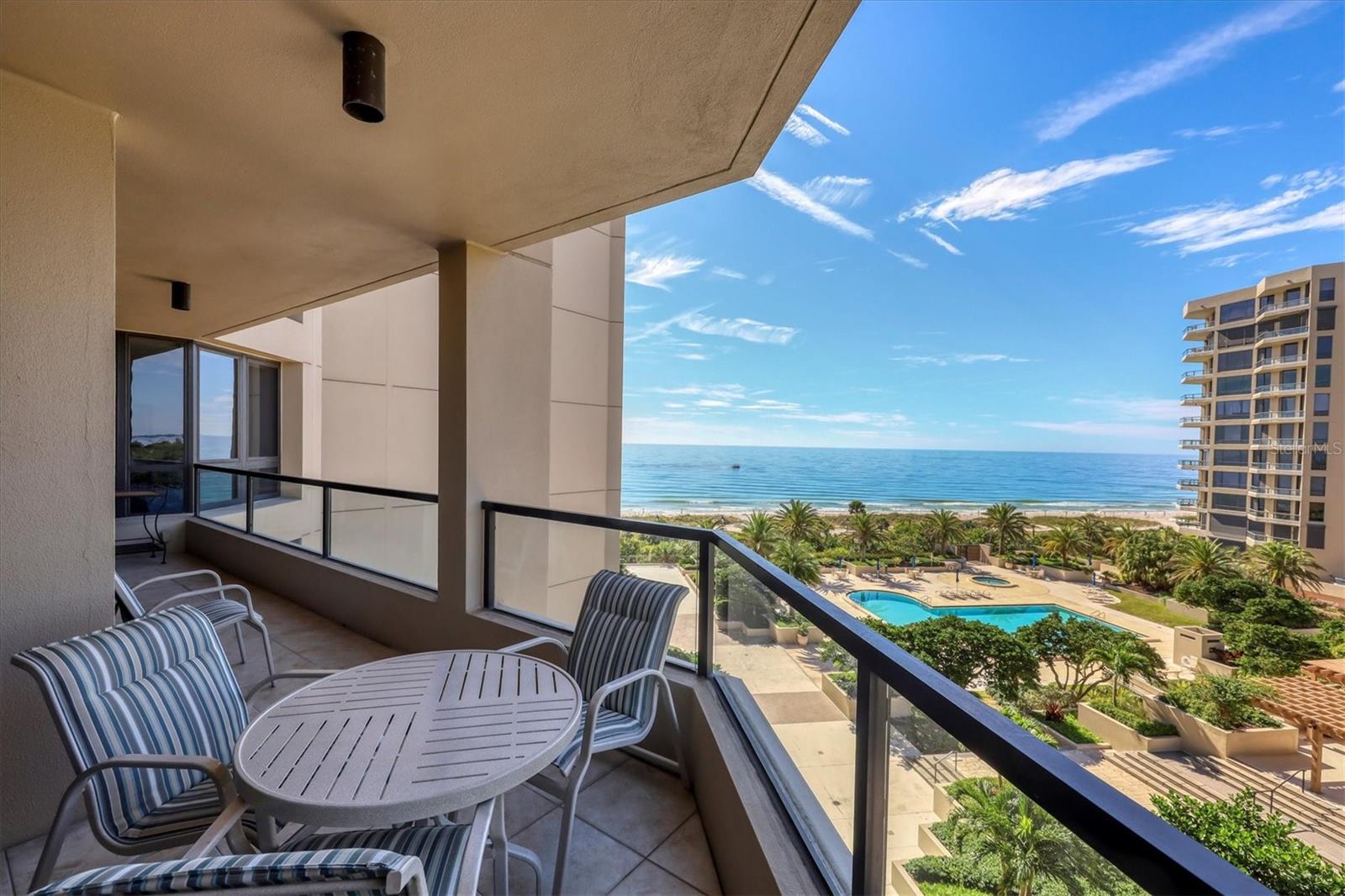 1211 GULF OF MEXICO DR #405, LONGBOAT KEY, FL