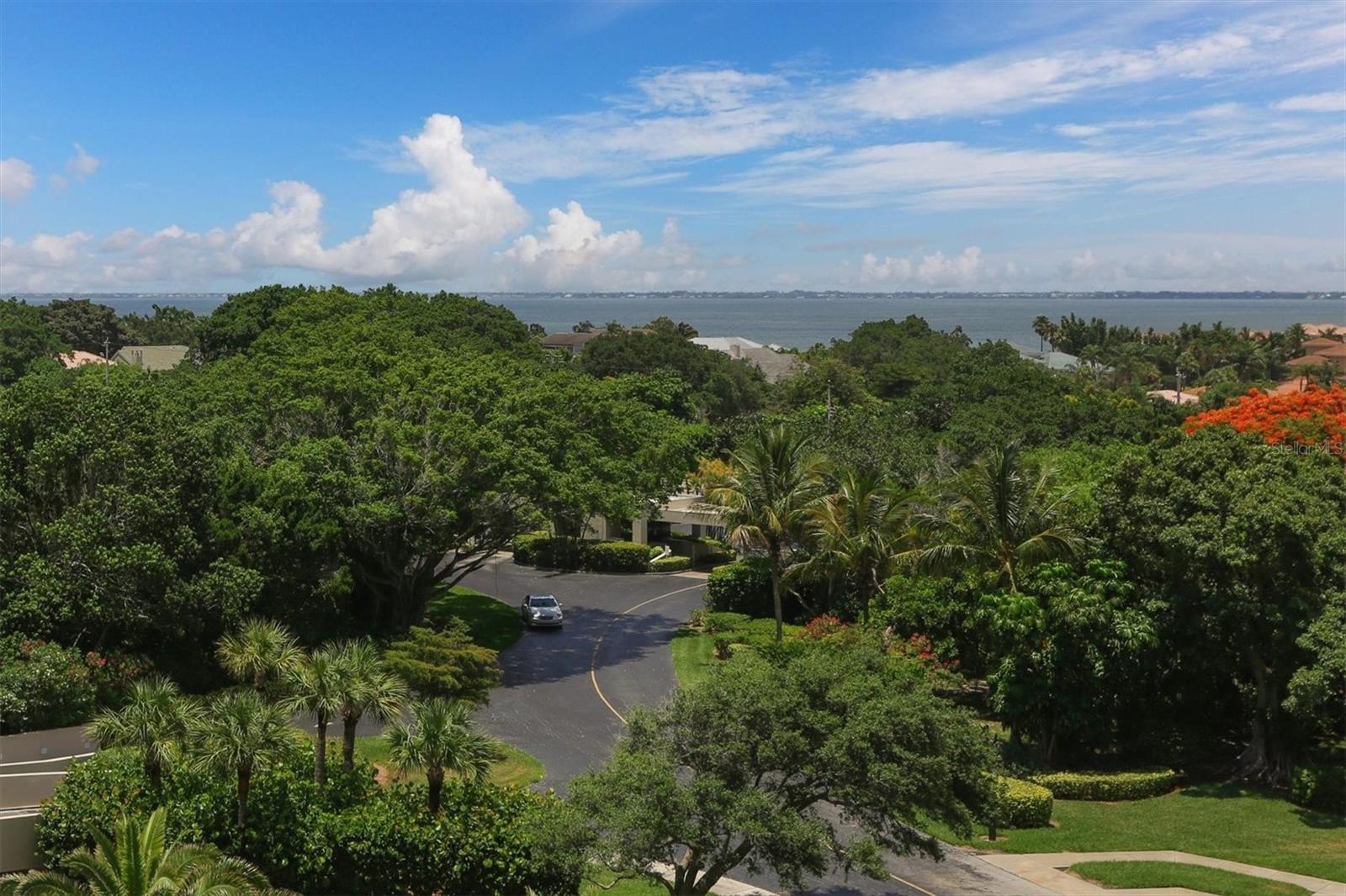 1211 GULF OF MEXICO DR #405, LONGBOAT KEY, FL — photo 37