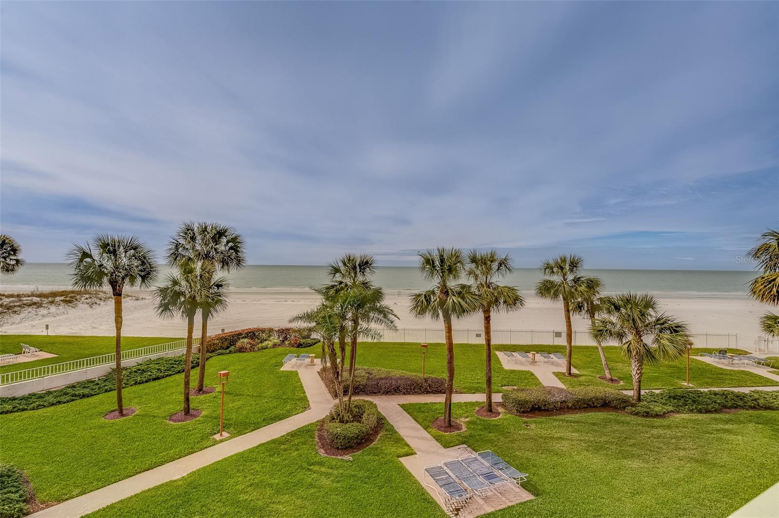 17900 GULF BLVD #2E, REDINGTON SHORES, FL