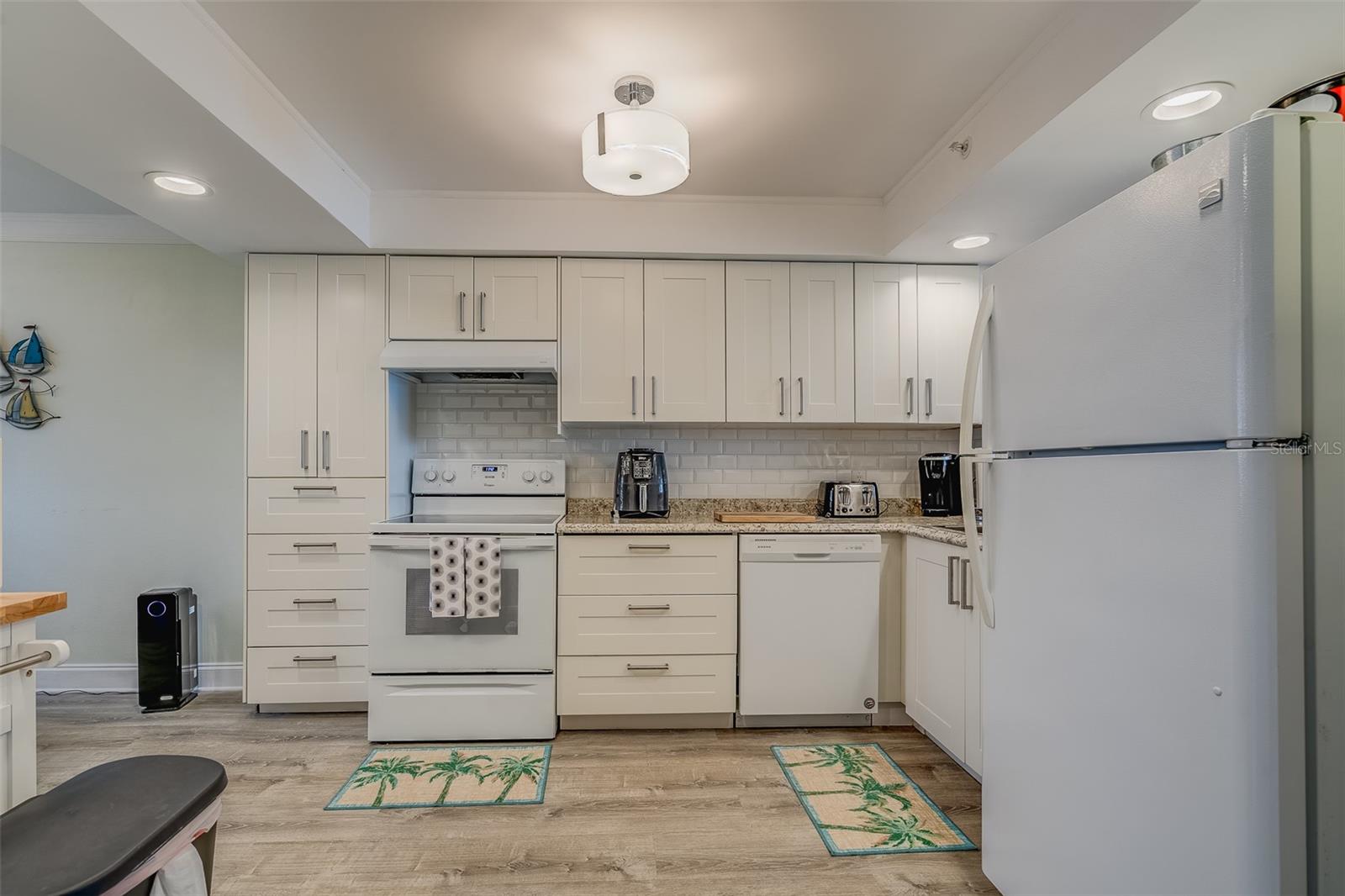 17900 GULF BLVD #2E, REDINGTON SHORES, FL — photo 9