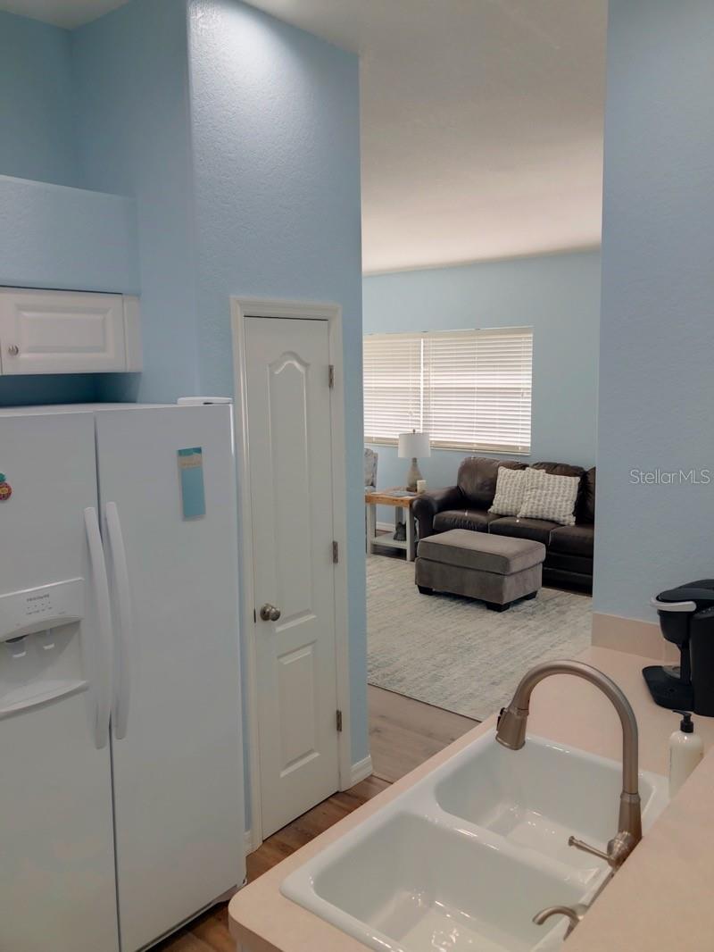 1211 HOT SPRINGS PT, ENGLEWOOD, FL — photo 10