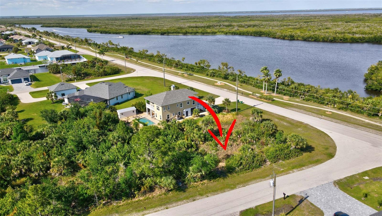 15645 SEAFOAM CIR, PORT CHARLOTTE, FL