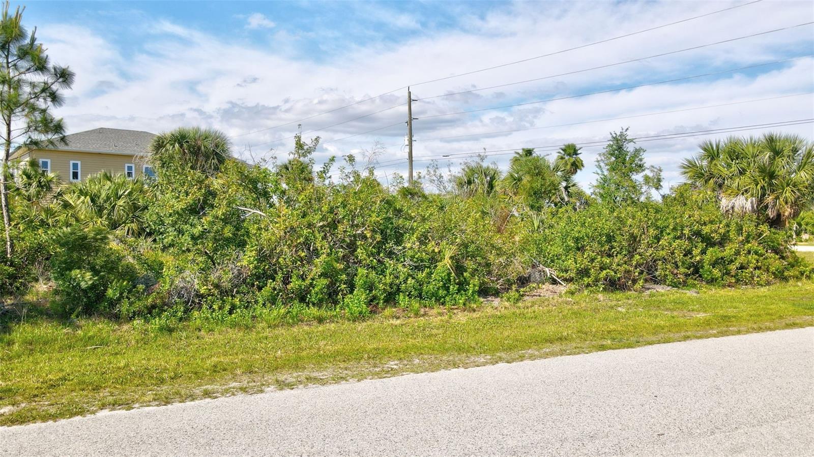 15645 SEAFOAM CIR, PORT CHARLOTTE, FL — photo 11