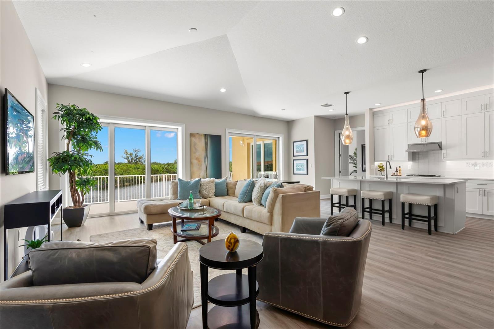 47A BAYVIEW CT S, ST PETERSBURG, FL — photo 3