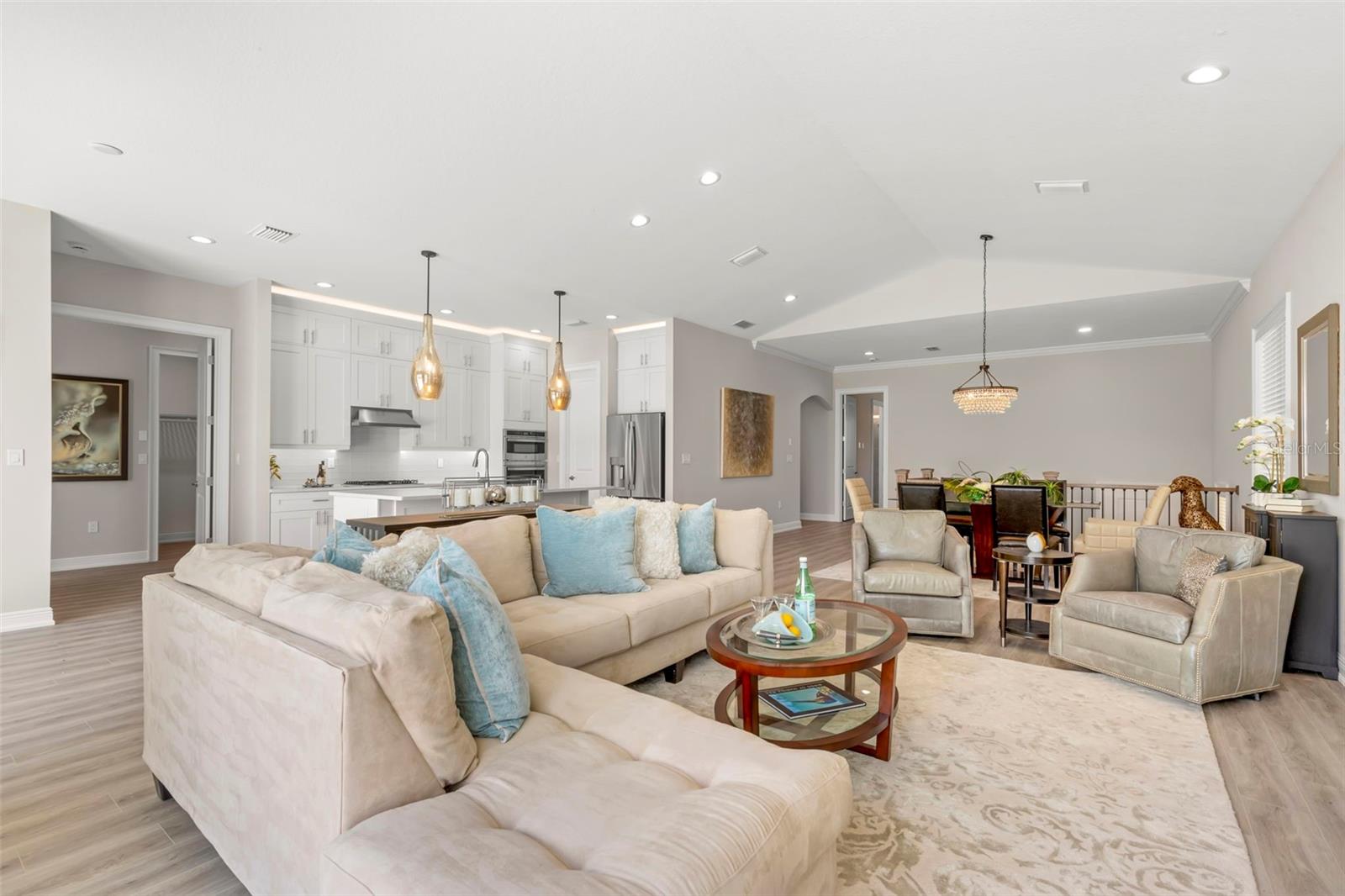 47A BAYVIEW CT S, ST PETERSBURG, FL — photo 8
