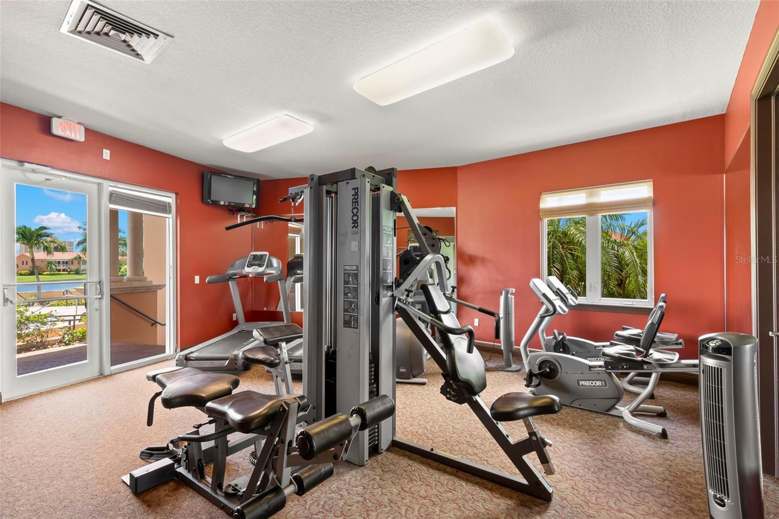 47A BAYVIEW CT S, ST PETERSBURG, FL — photo 40