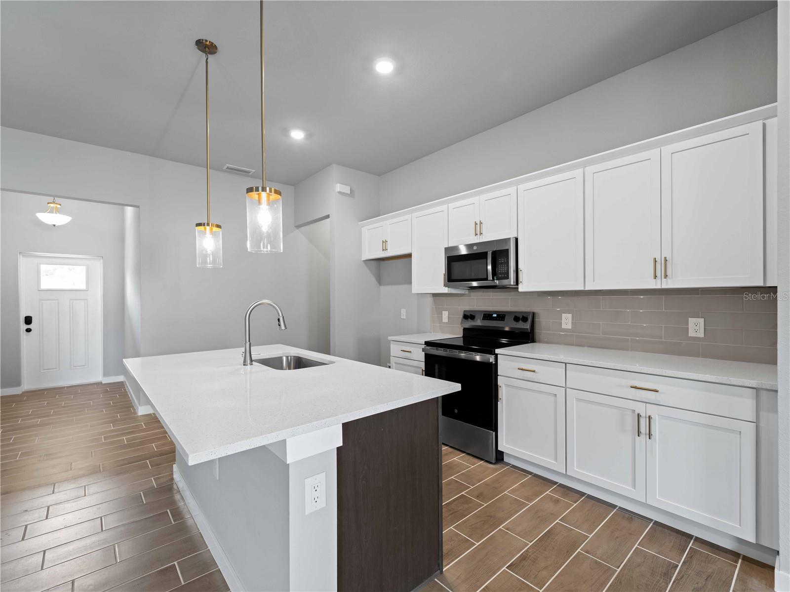 3376 DUNBAR ST, PORT CHARLOTTE, FL — photo 11