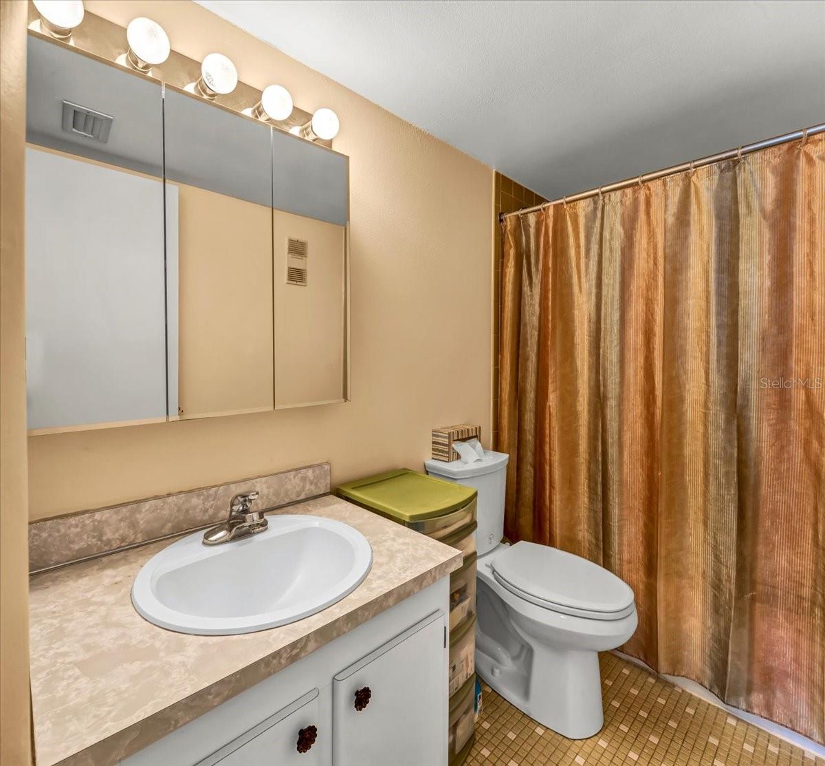 11485 OAKHURST RD #200-321, LARGO, FL — photo 16