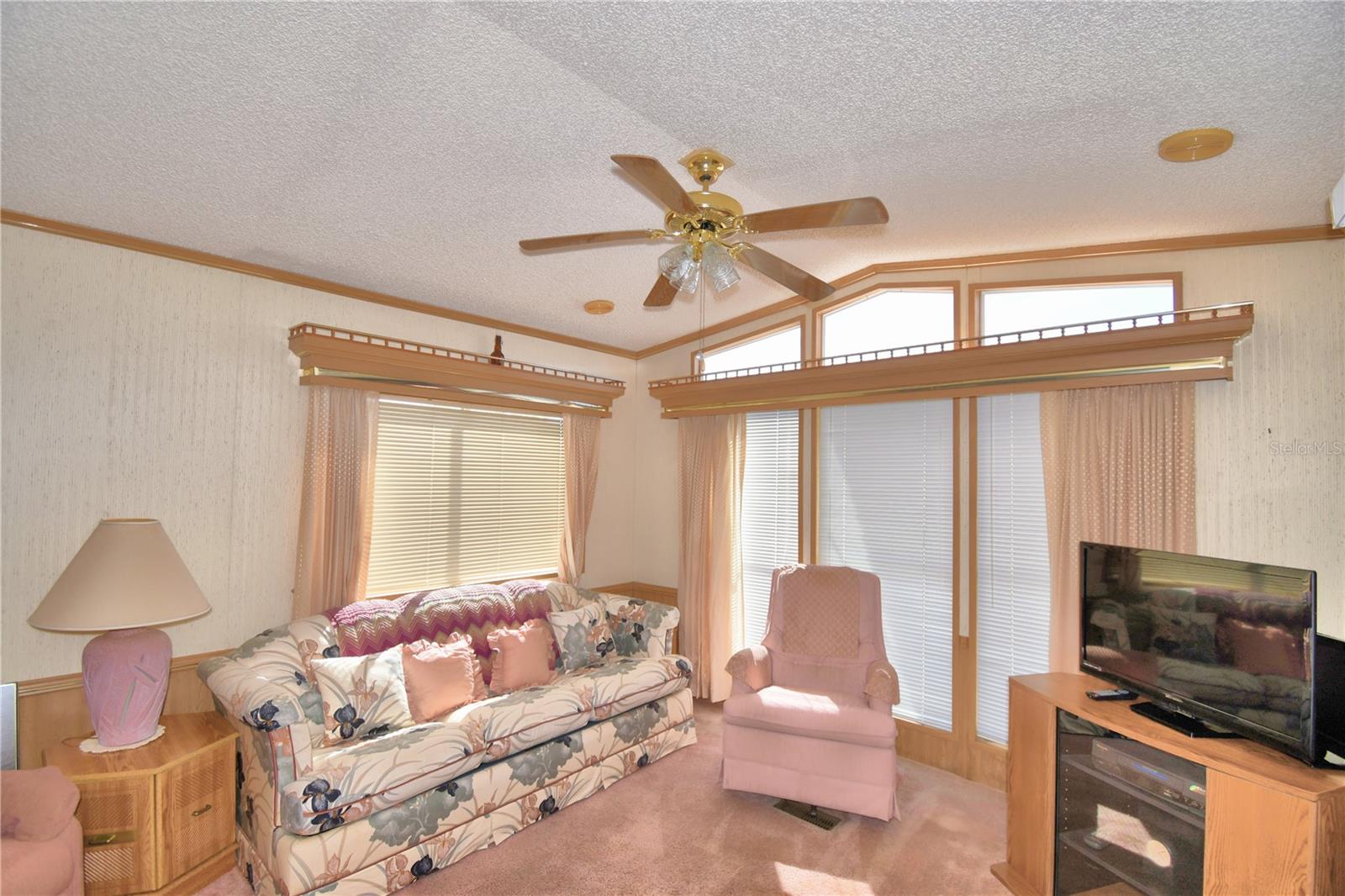 251 PATTERSON RD #H54, HAINES CITY, FL — photo 17