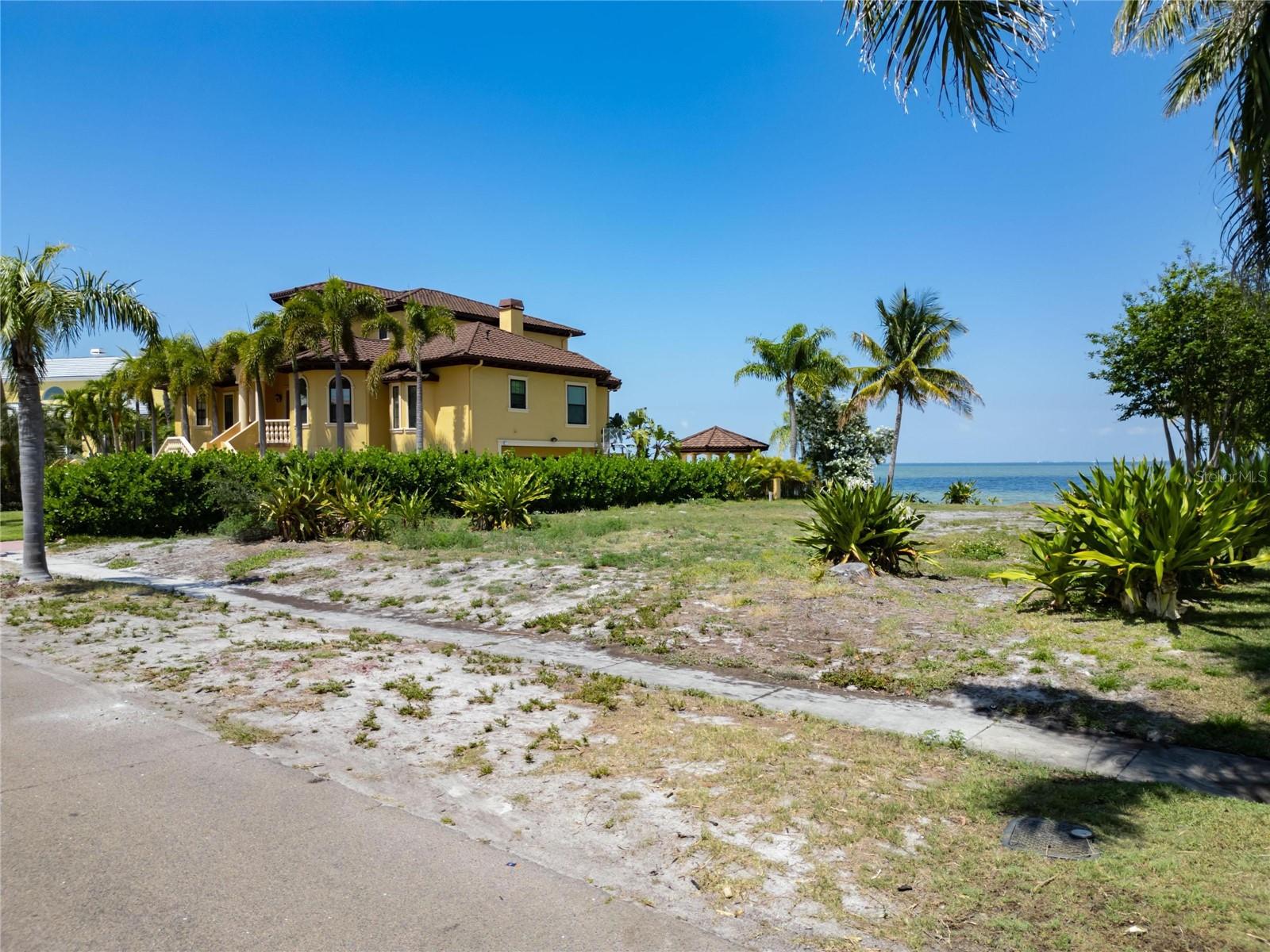 1013 SYMPHONY ISLES BLVD, APOLLO BEACH, FL — photo 38