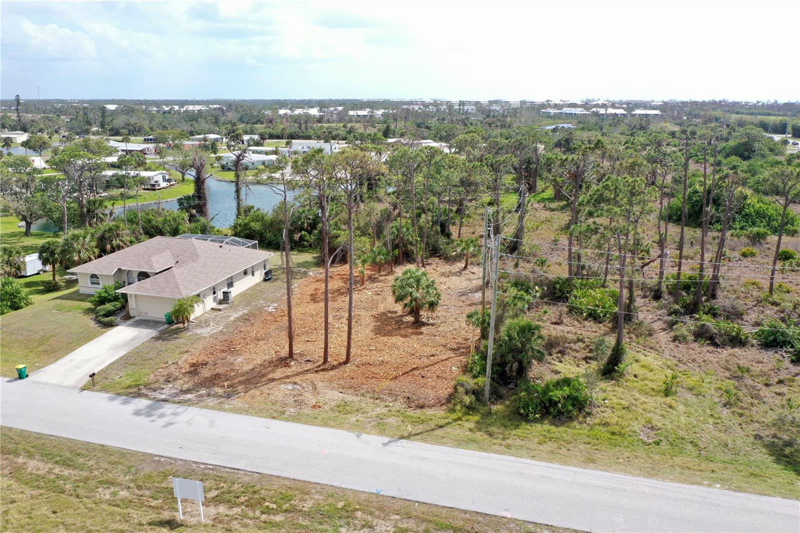 8905 BANTRY BAY, ENGLEWOOD, FL — photo 3