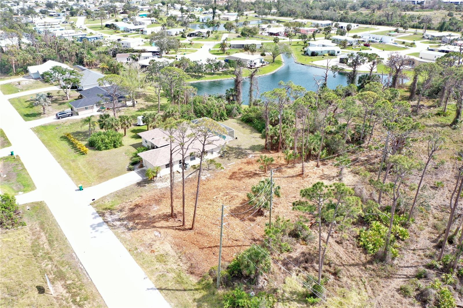 8905 BANTRY BAY, ENGLEWOOD, FL — photo 11