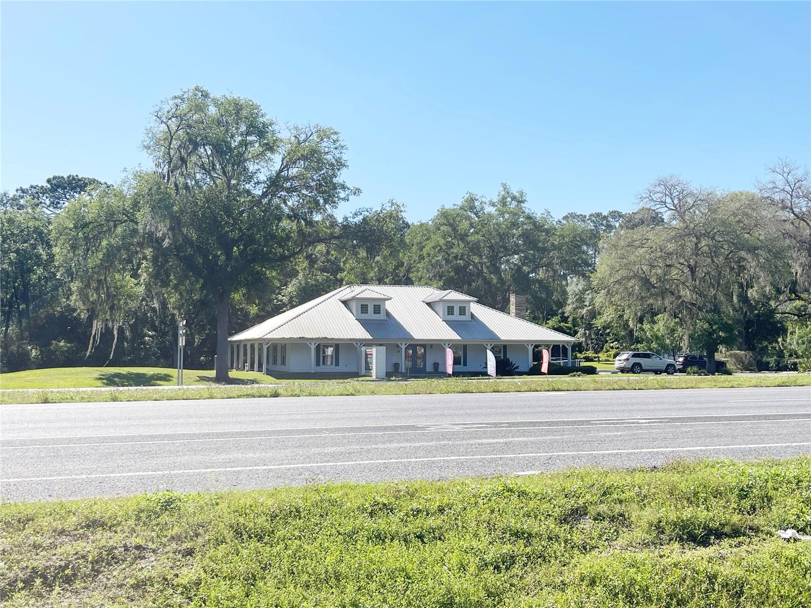 21848 S COUNTY ROAD 325, HAWTHORNE, FL — photo 2