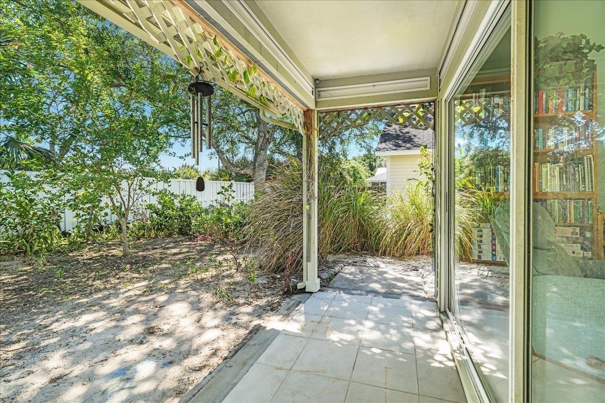 53 BRISTOL LN, PALM COAST, FL — photo 22