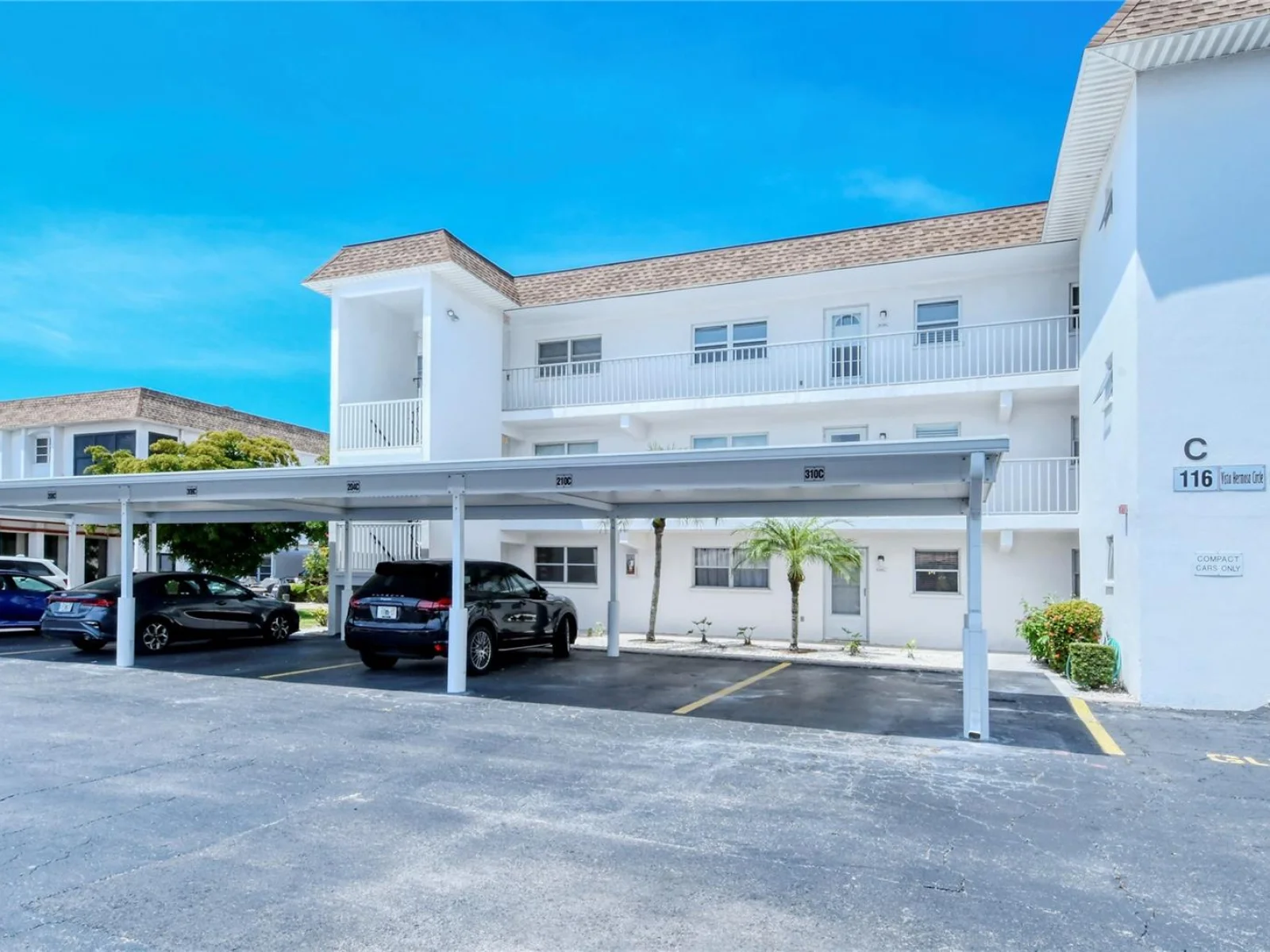 116 VISTA HERMOSA CIR #308C, SARASOTA, FL — photo 1