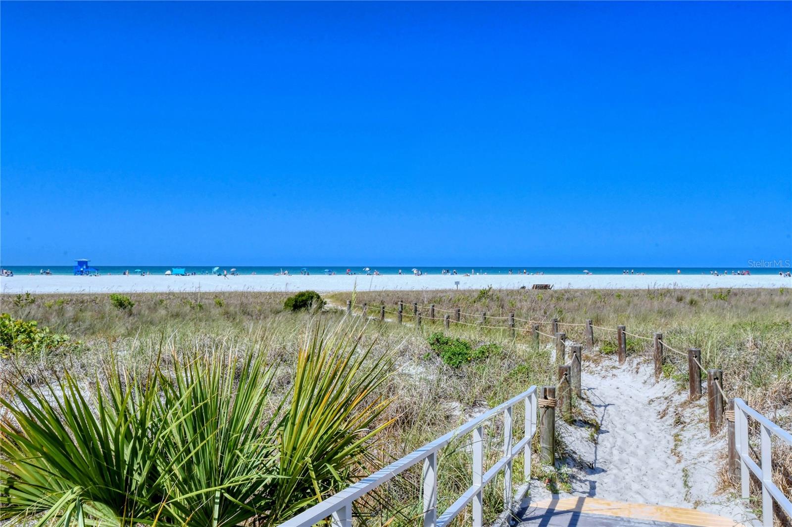 116 VISTA HERMOSA CIR #308C, SARASOTA, FL — photo 130