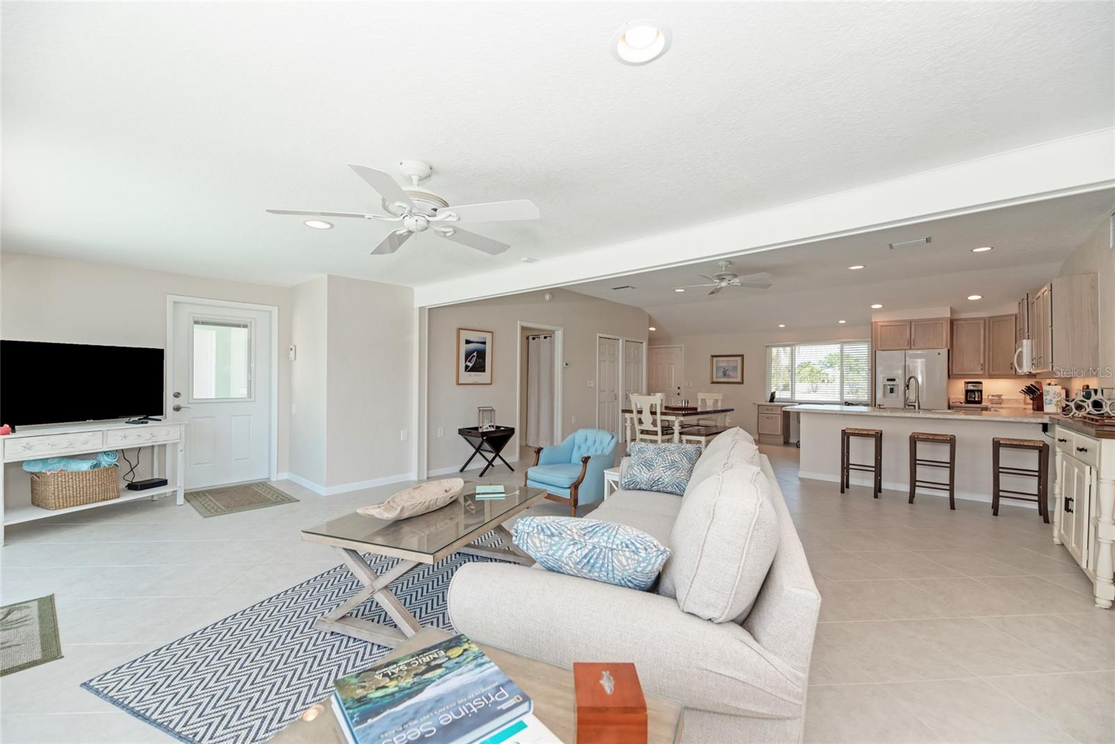 5577 CONTENTO DR, SARASOTA, FL — photo 9