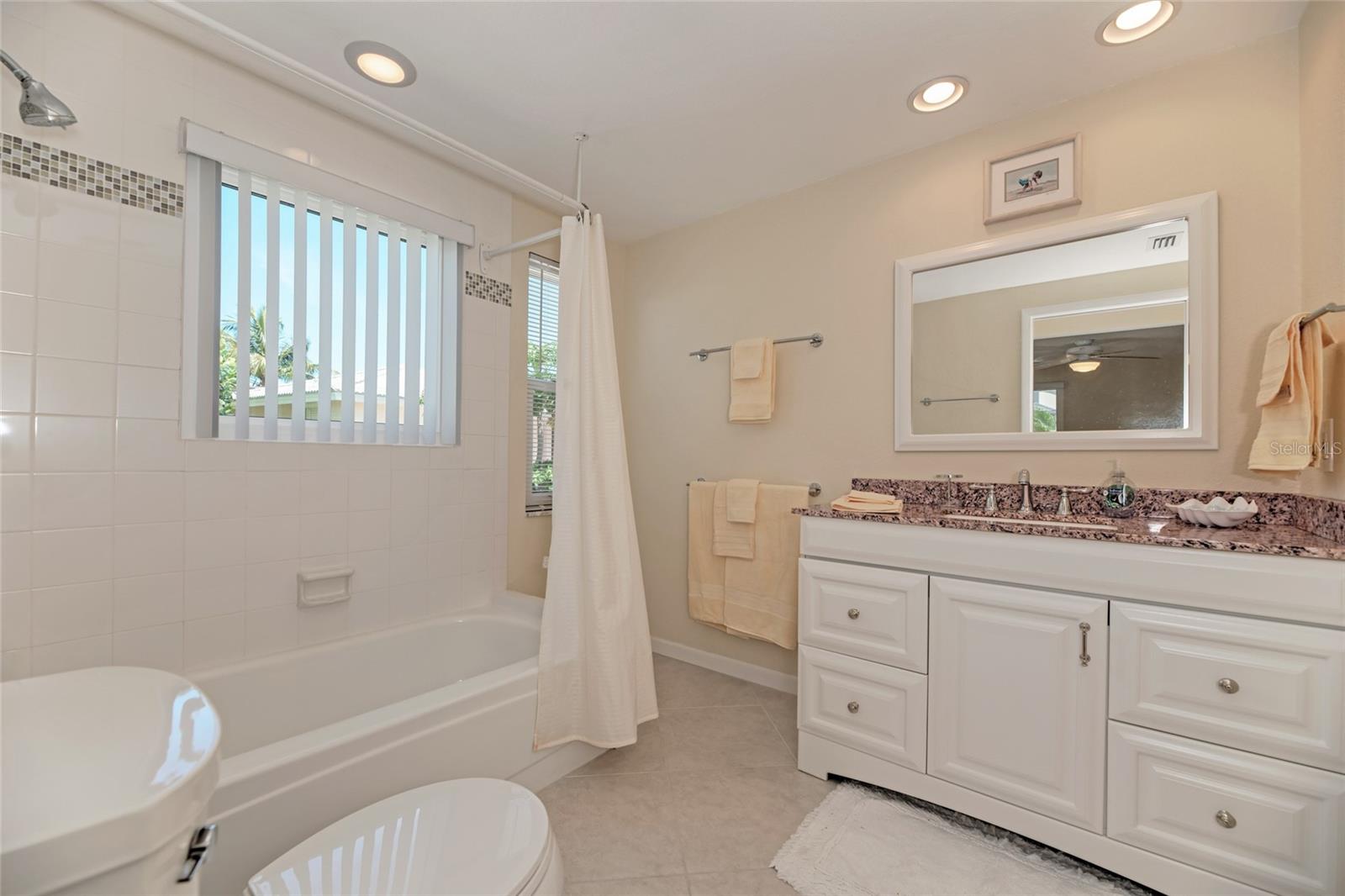 5577 CONTENTO DR, SARASOTA, FL — photo 29