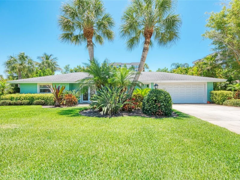5640 CAPE LEYTE DR, SARASOTA, FL