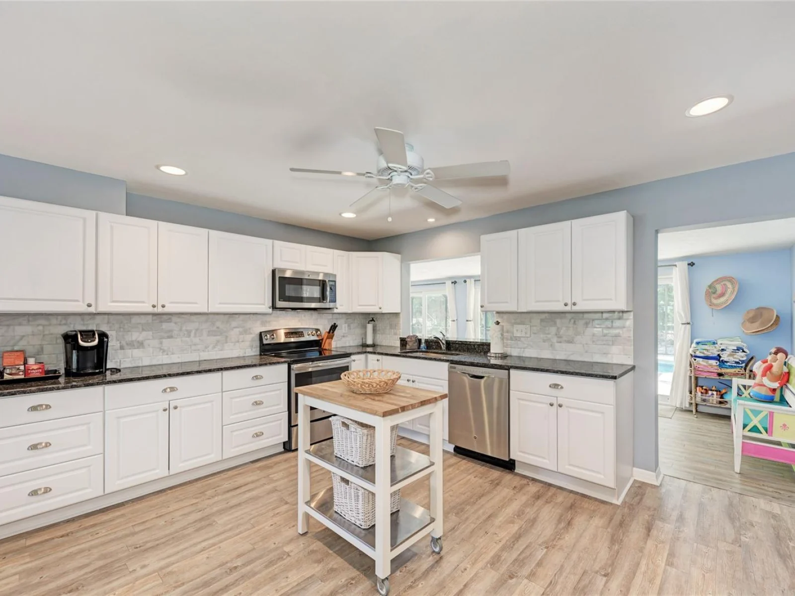 5640 CAPE LEYTE DR, SARASOTA, FL — photo 21