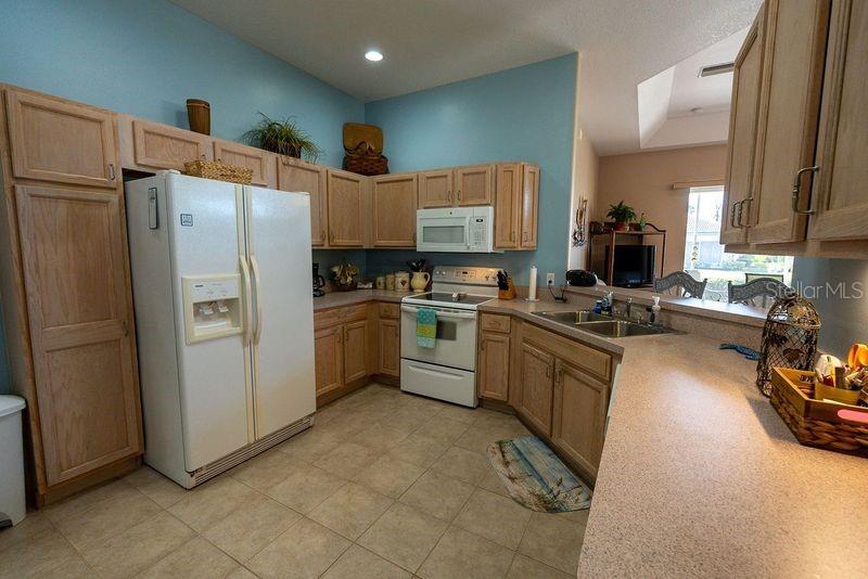 8363 SAGO CT, ENGLEWOOD, FL — photo 6