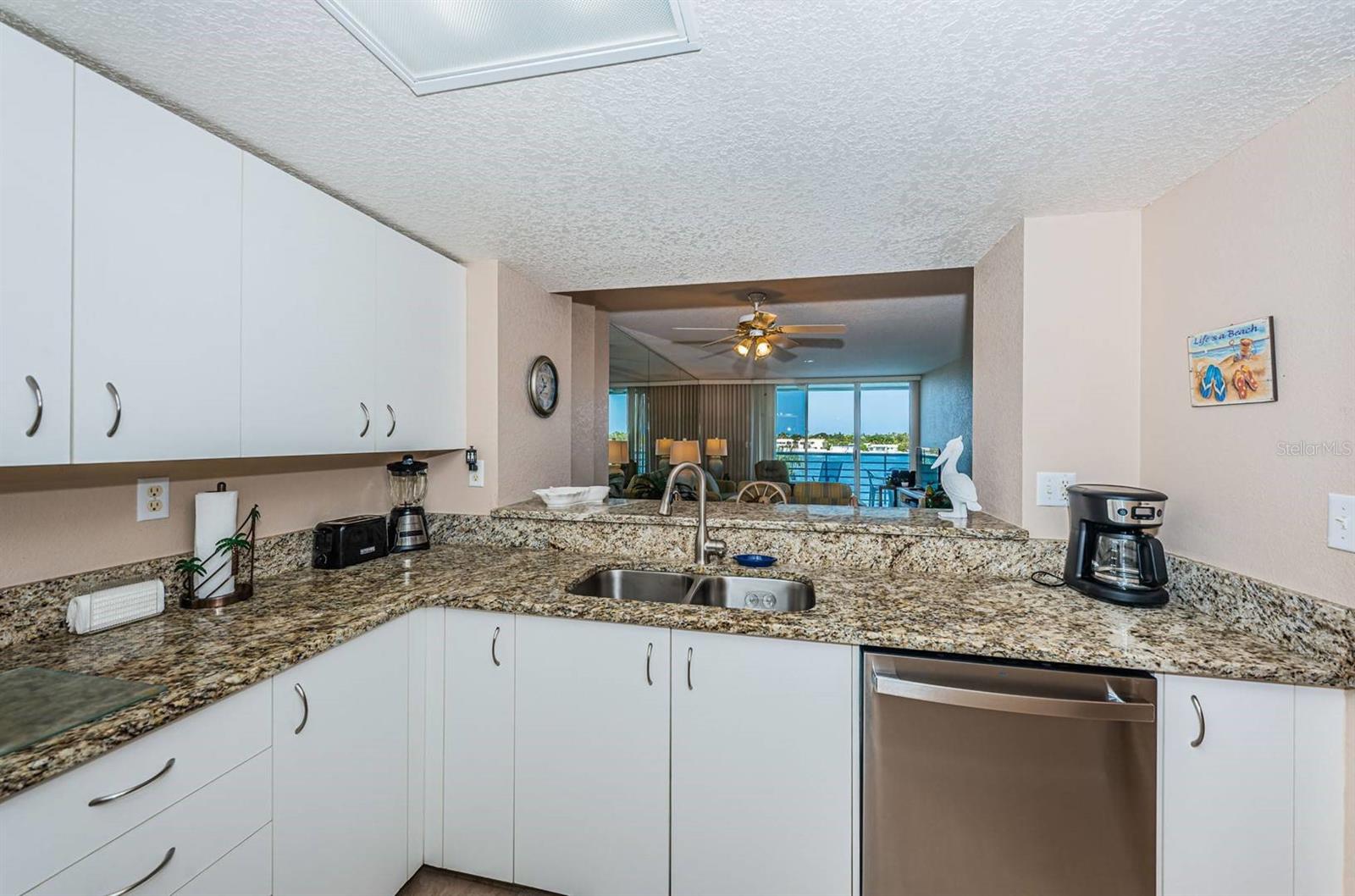 6093 BAHIA DEL MAR CIR #478, ST PETERSBURG, FL — photo 4