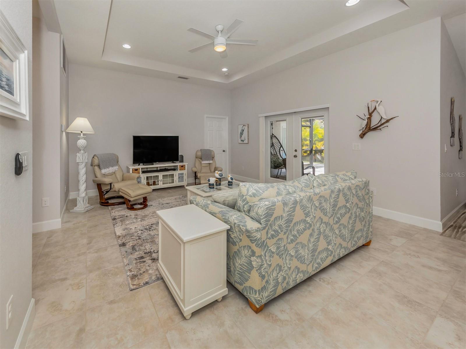236 HOLLY RD, VENICE, FL — photo 9