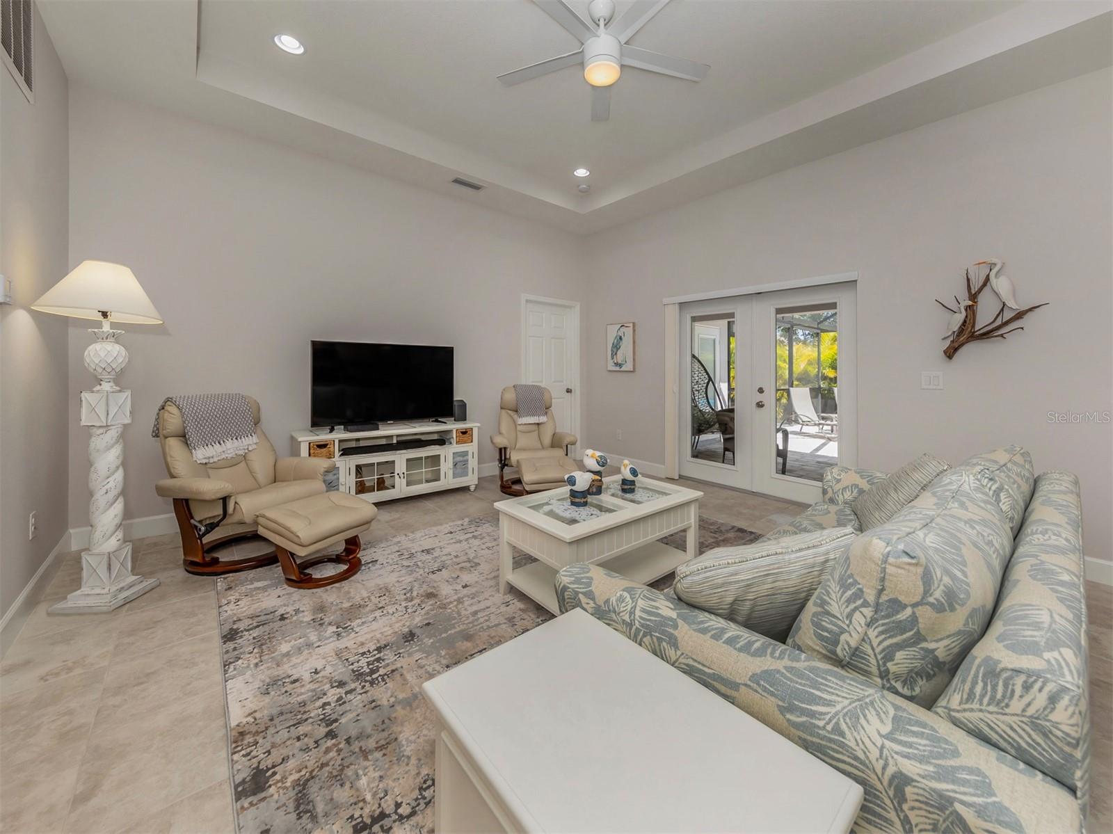 236 HOLLY RD, VENICE, FL — photo 10