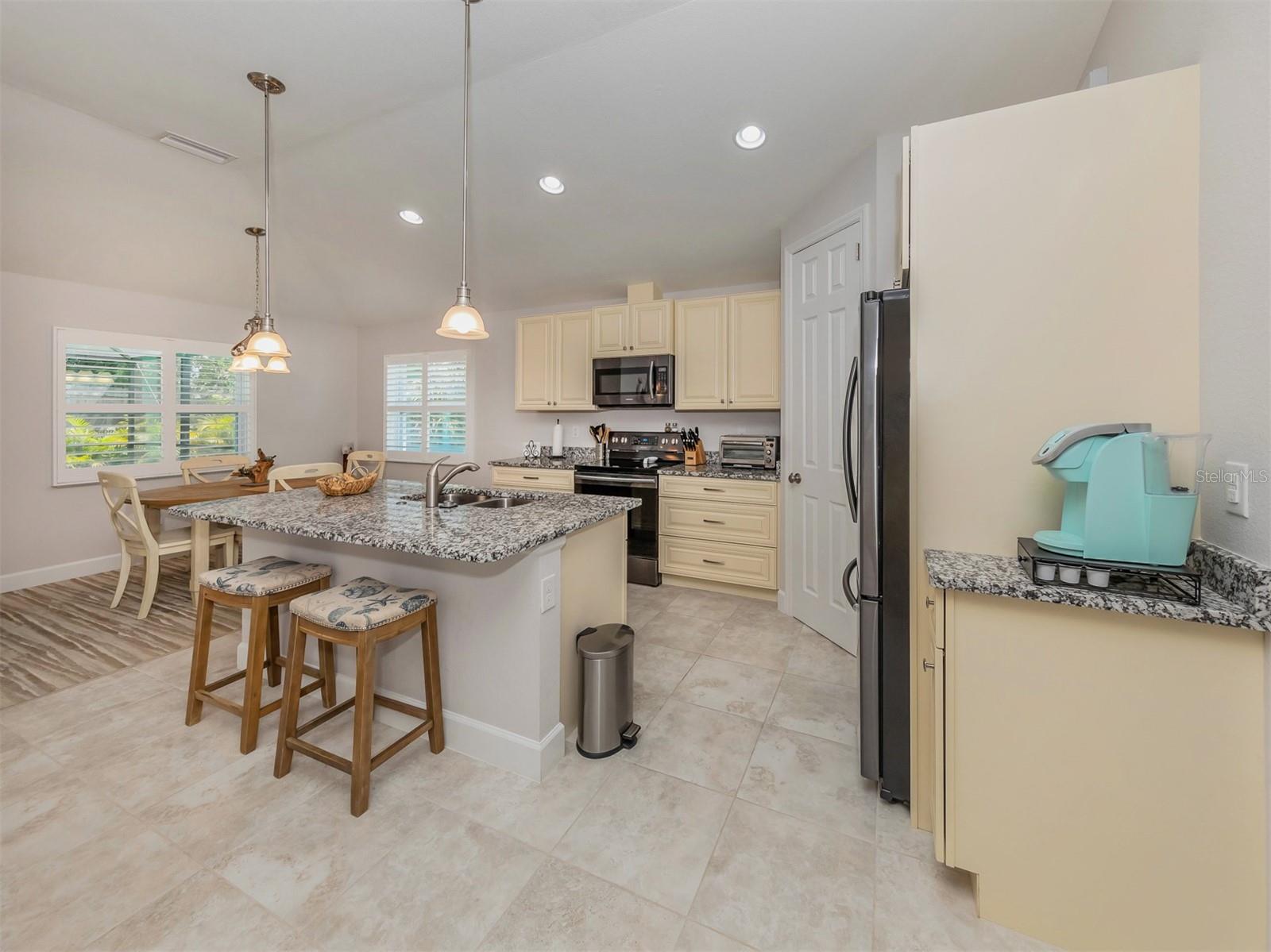 236 HOLLY RD, VENICE, FL — photo 17