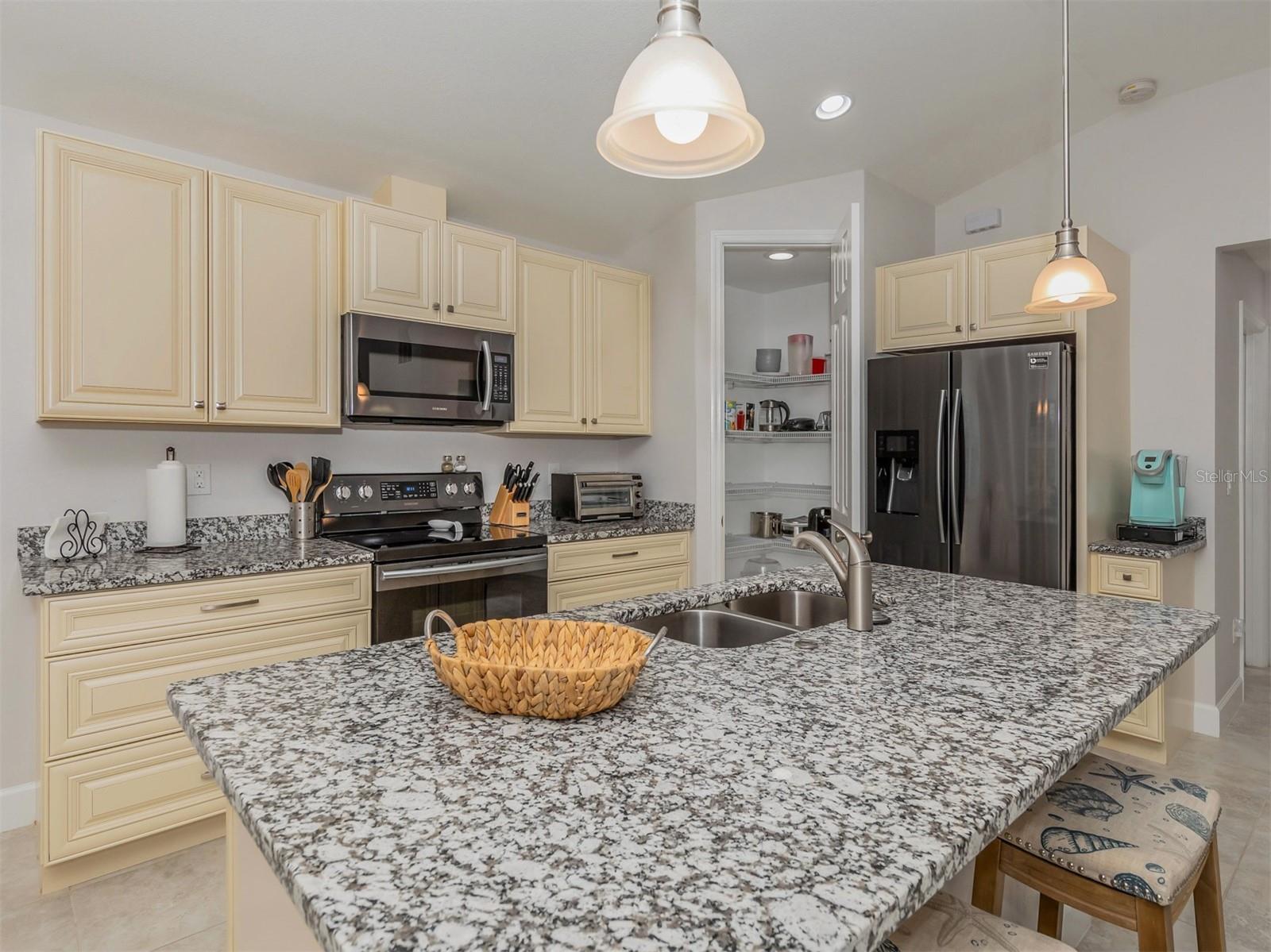 236 HOLLY RD, VENICE, FL — photo 22