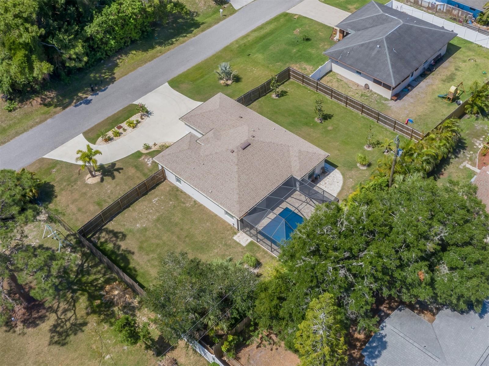 236 HOLLY RD, VENICE, FL — photo 37