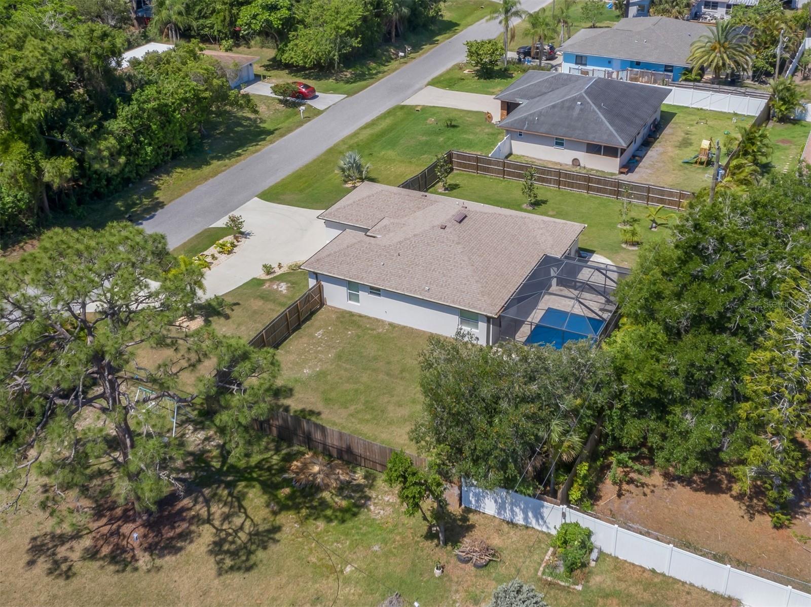 236 HOLLY RD, VENICE, FL — photo 39