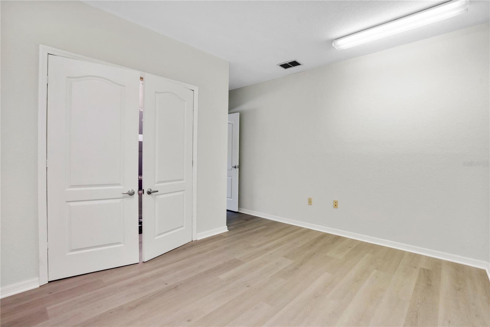3248 COMMERCIAL WAY, SPRING HILL, FL — photo 32
