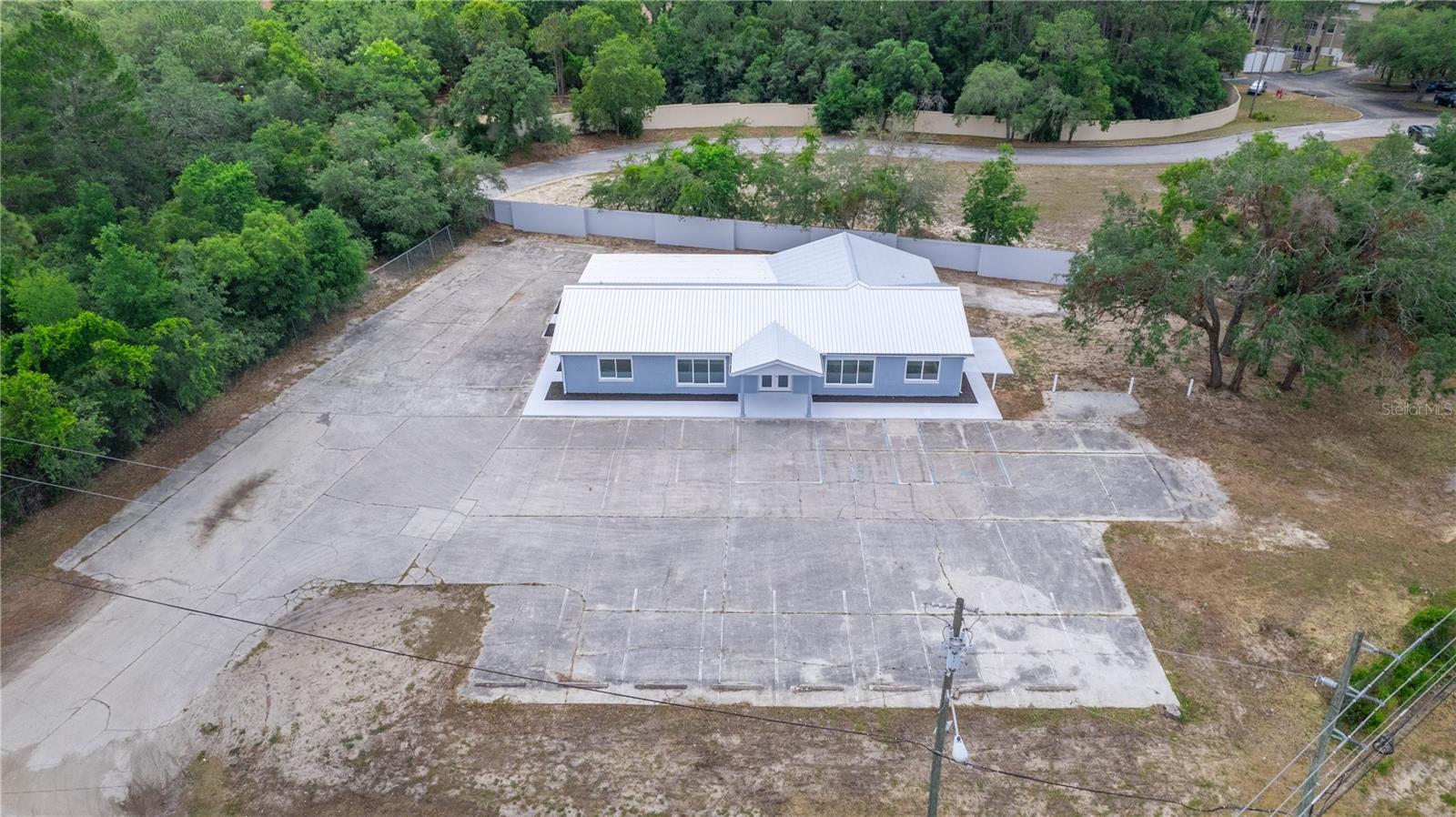 3248 COMMERCIAL WAY, SPRING HILL, FL — photo 37