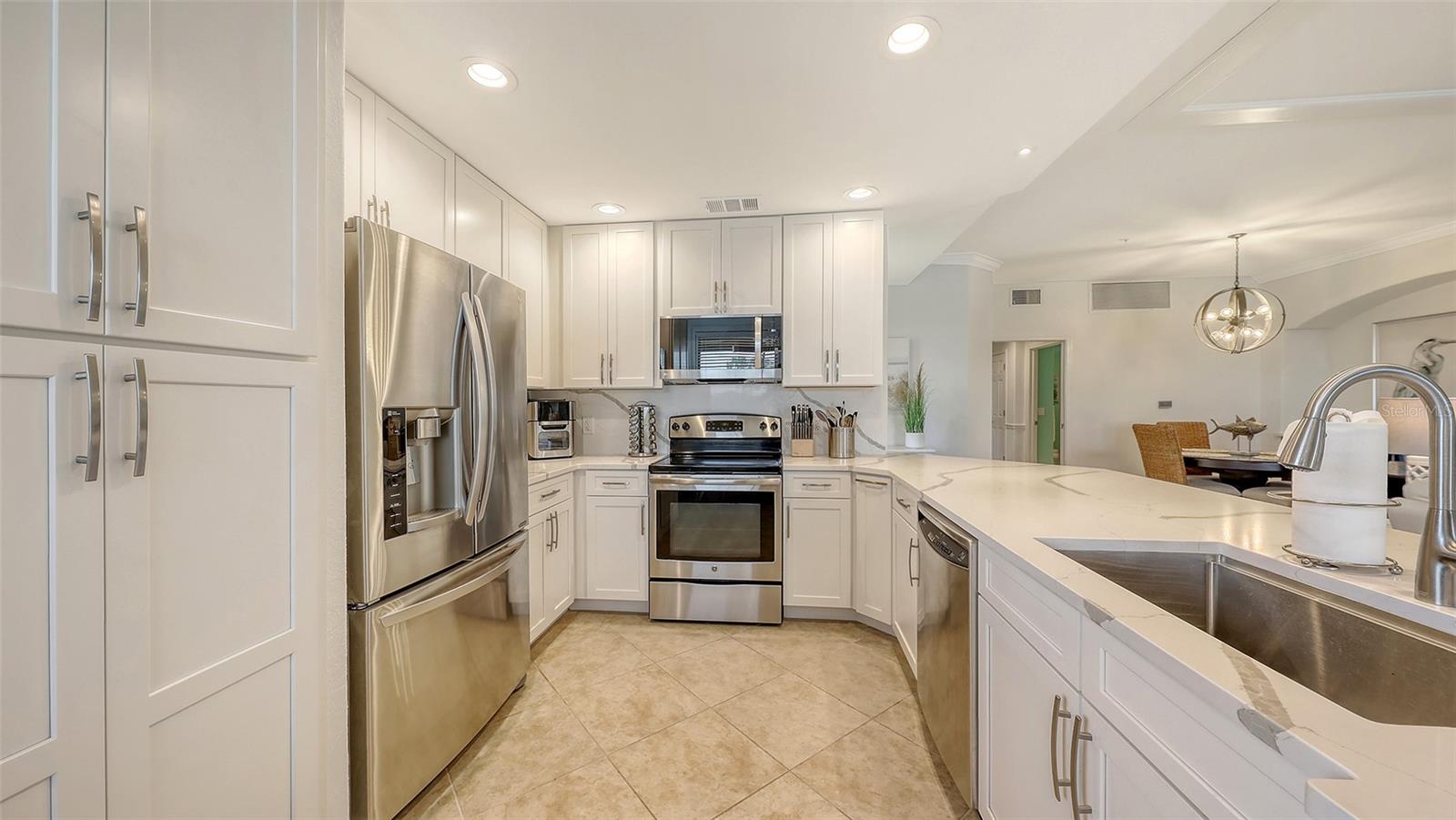 7124 GRAND ESTUARY TRL #104, BRADENTON, FL — photo 17