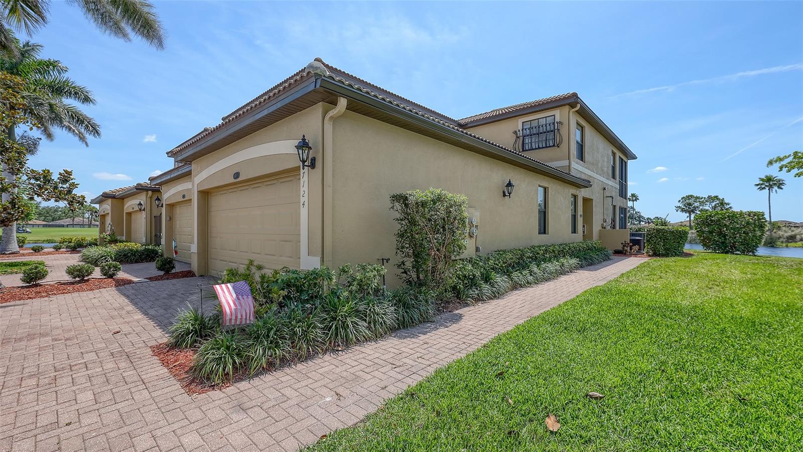 7124 GRAND ESTUARY TRL #104, BRADENTON, FL — photo 3