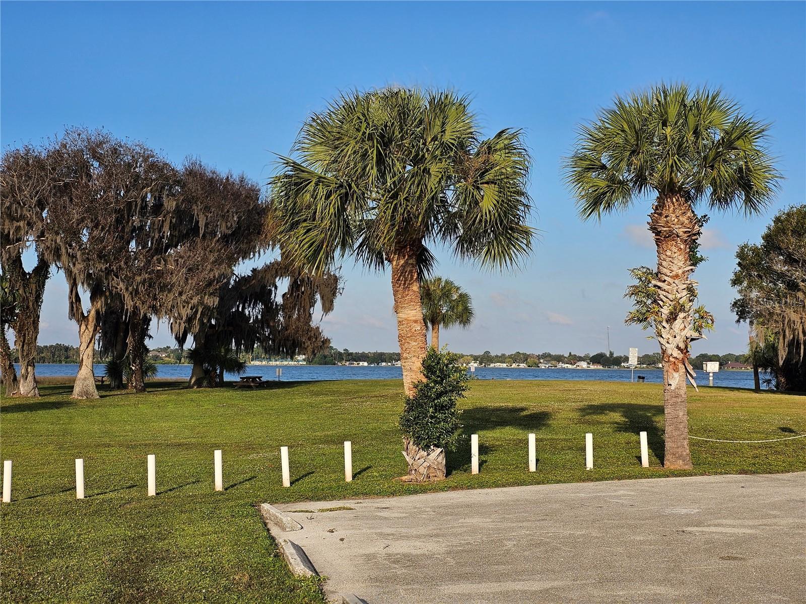213 IMAGINATION DR, LAKE PLACID, FL — photo 3
