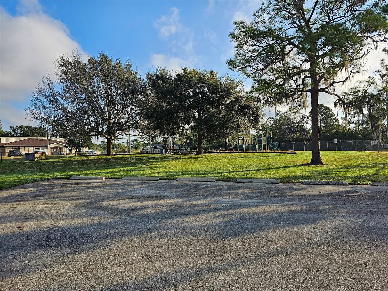 213 IMAGINATION DR, LAKE PLACID, FL — photo 4